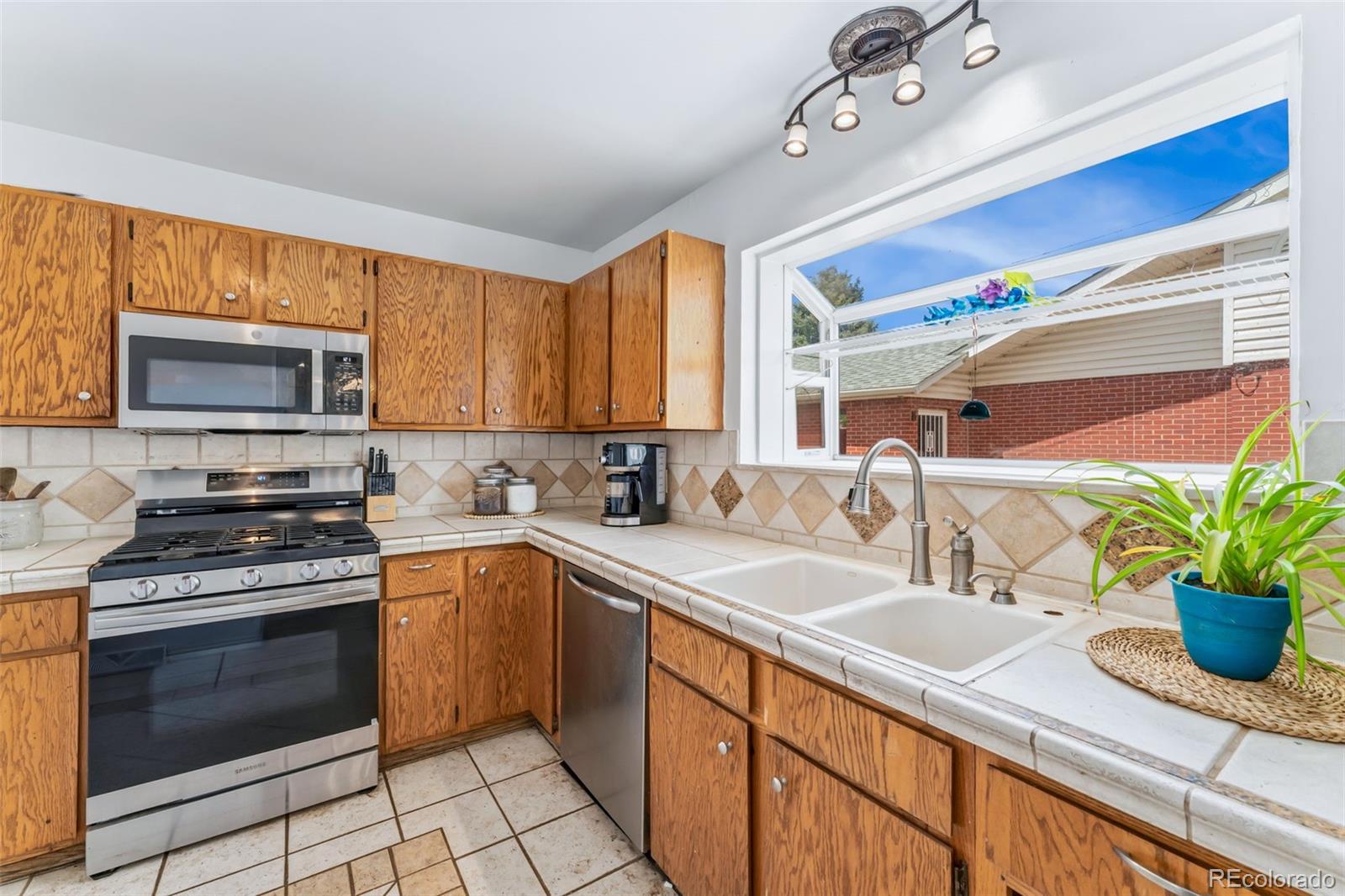 MLS Image #4 for 245 s 12th avenue,brighton, Colorado