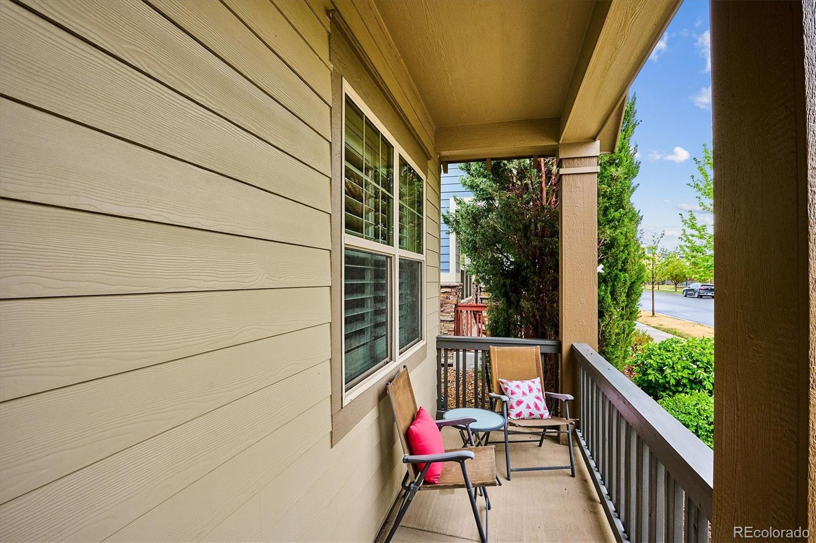 MLS Image #1 for 8043 e 49th place,denver, Colorado