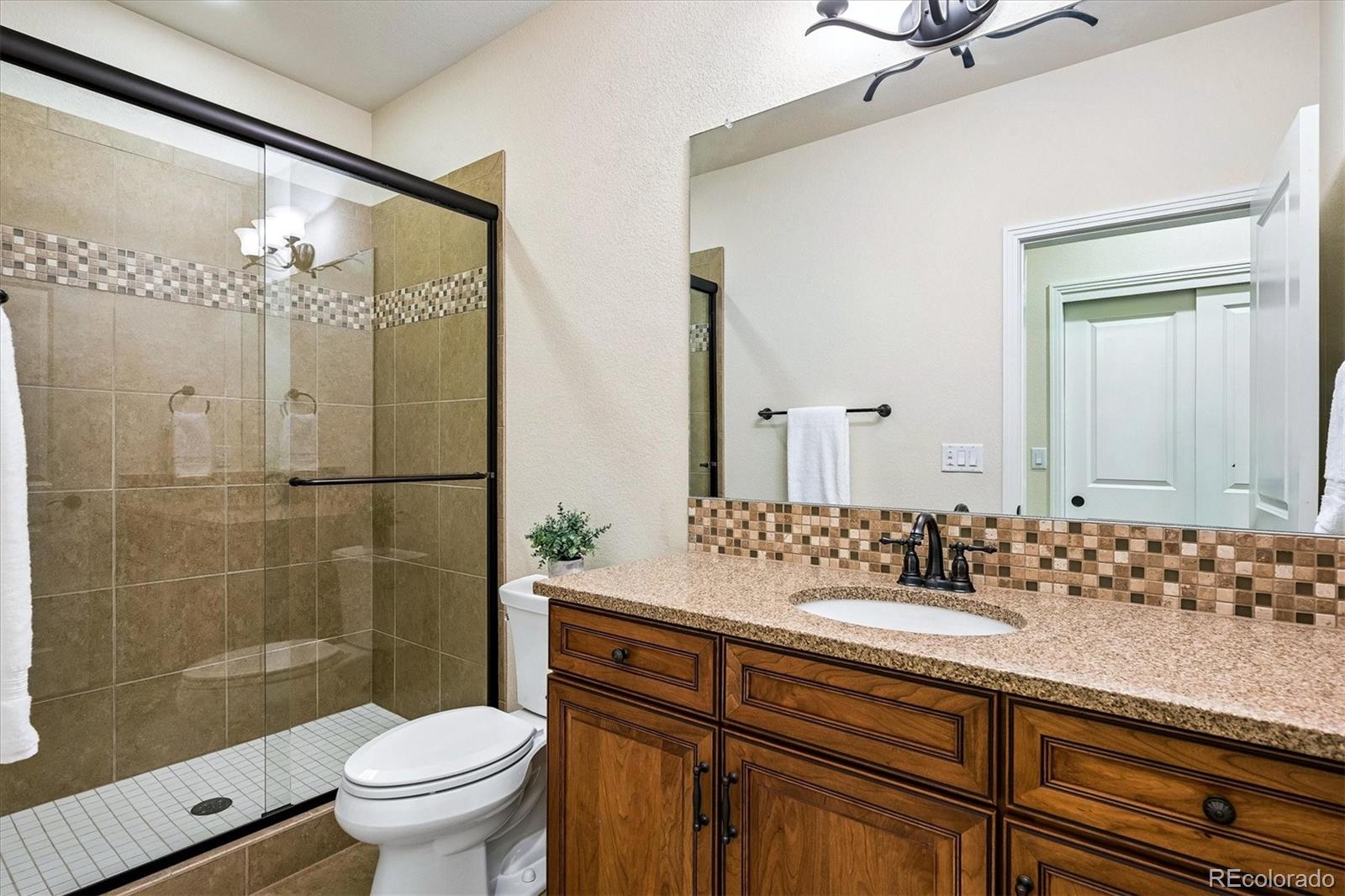 MLS Image #27 for 8043 e 49th place,denver, Colorado