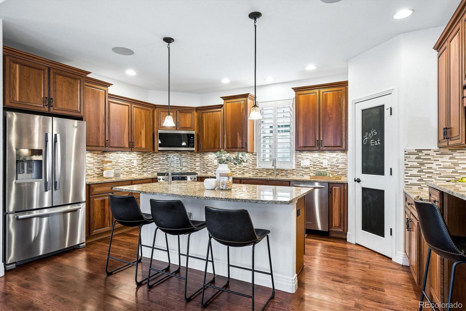 MLS Image #4 for 8043 e 49th place,denver, Colorado
