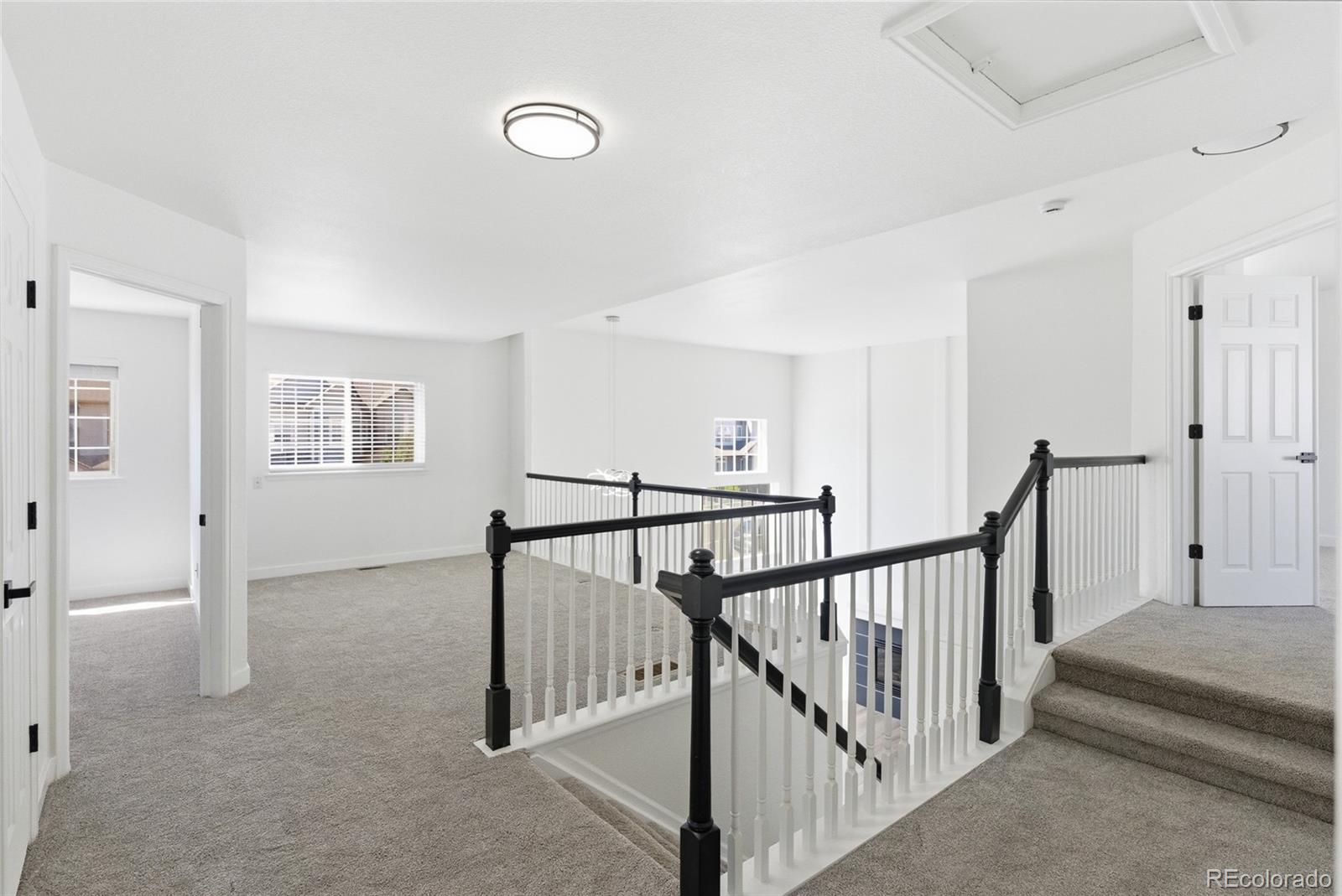 MLS Image #19 for 20053 e 40th avenue,denver, Colorado