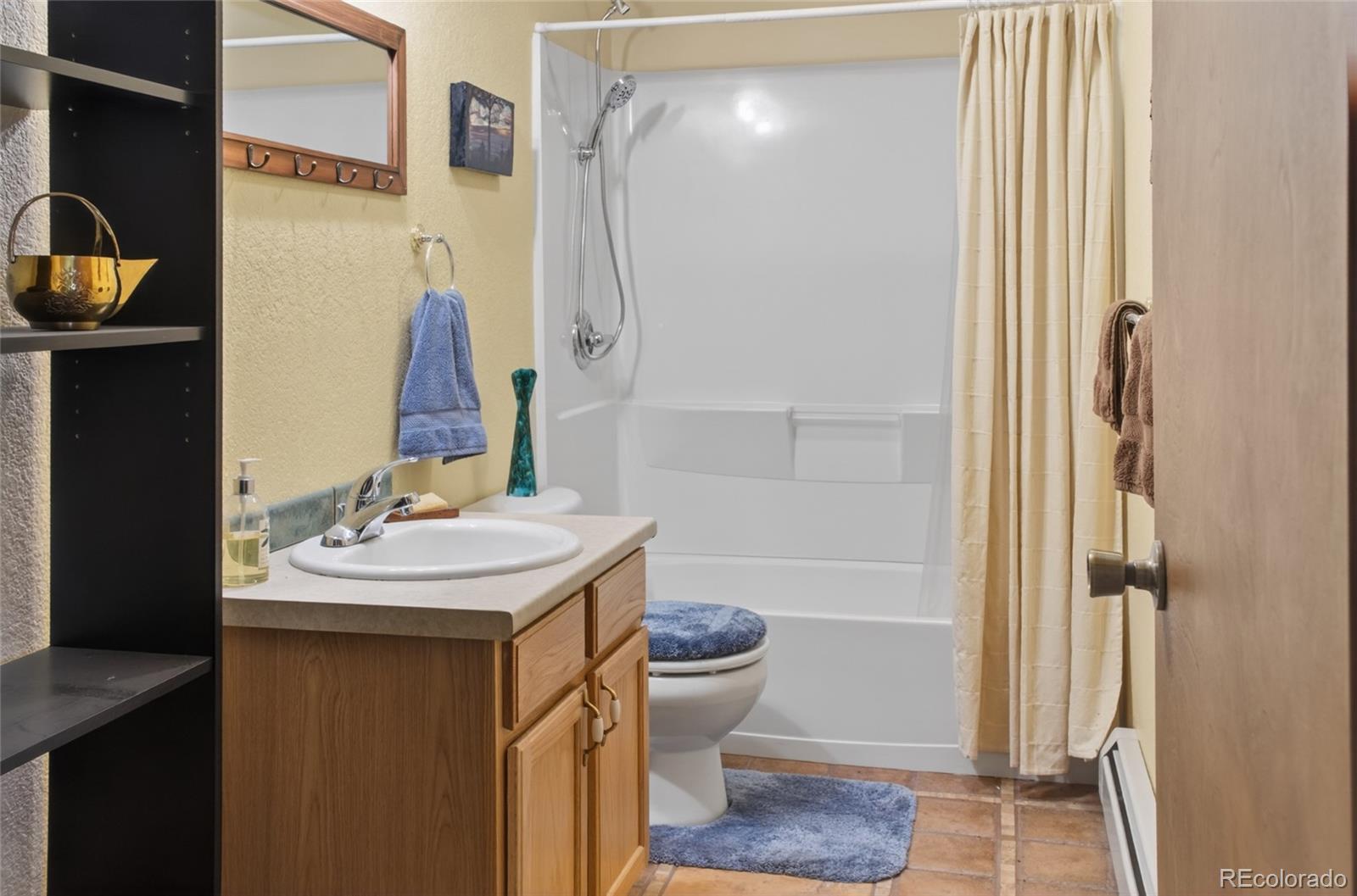MLS Image #41 for 415  riata drive,trinidad, Colorado