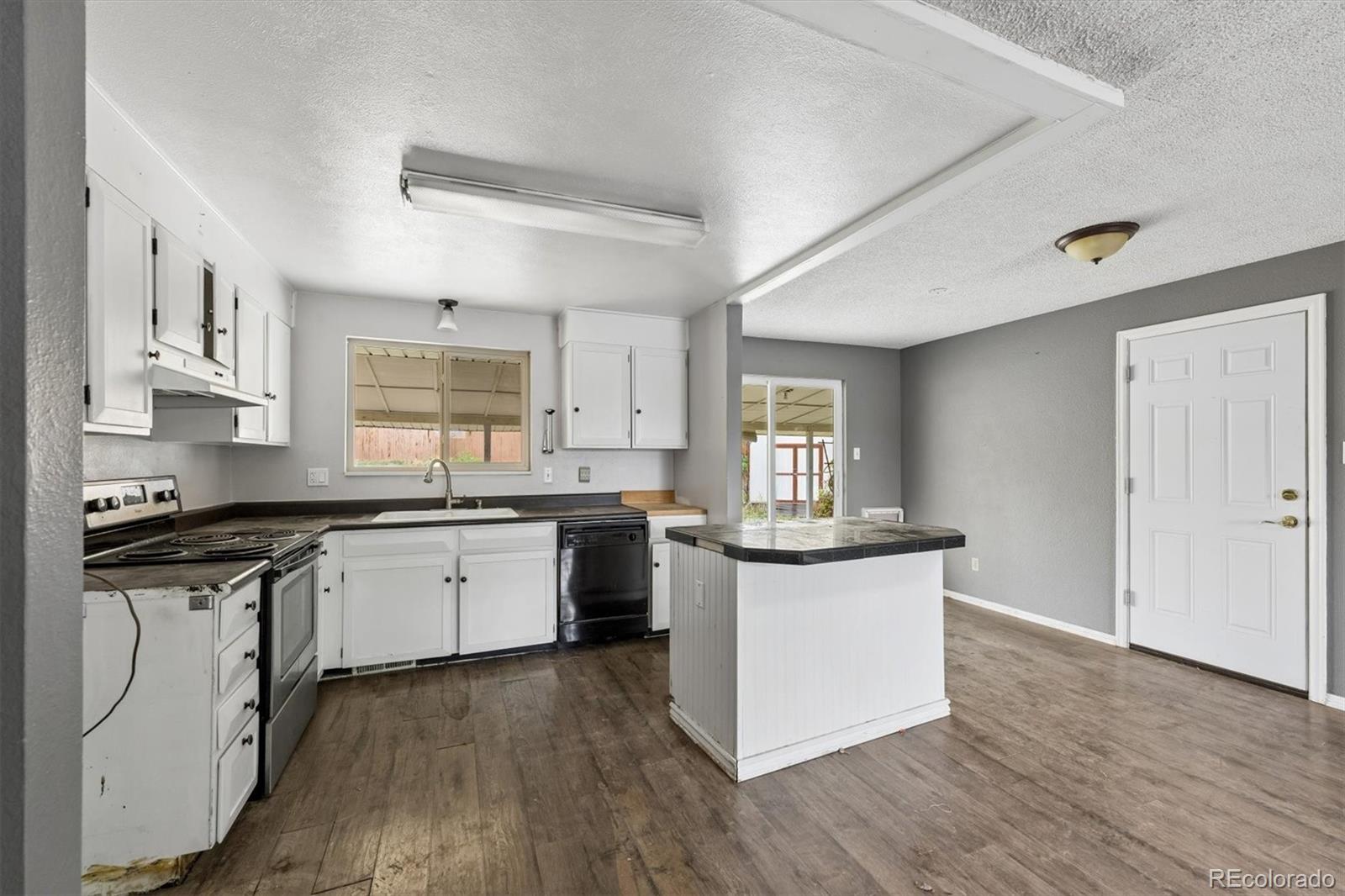 MLS Image #3 for 404  neptune court,lone tree, Colorado
