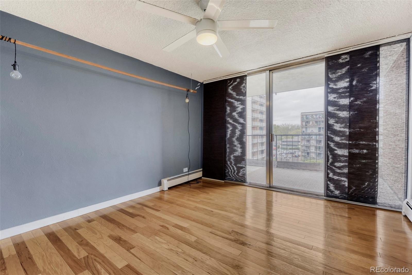 MLS Image #16 for 4800 e hale parkway,denver, Colorado