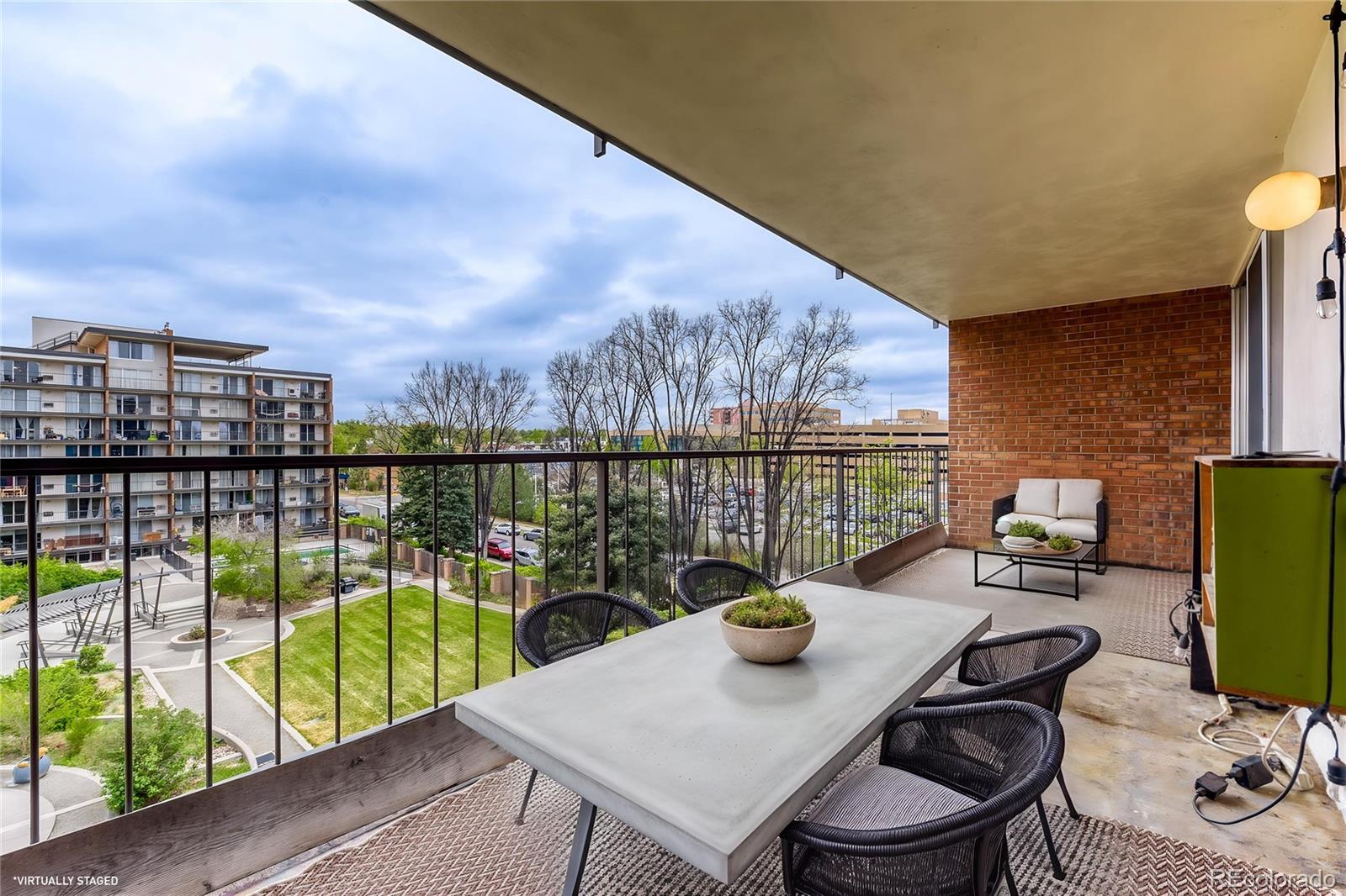 MLS Image #18 for 4800 e hale parkway,denver, Colorado