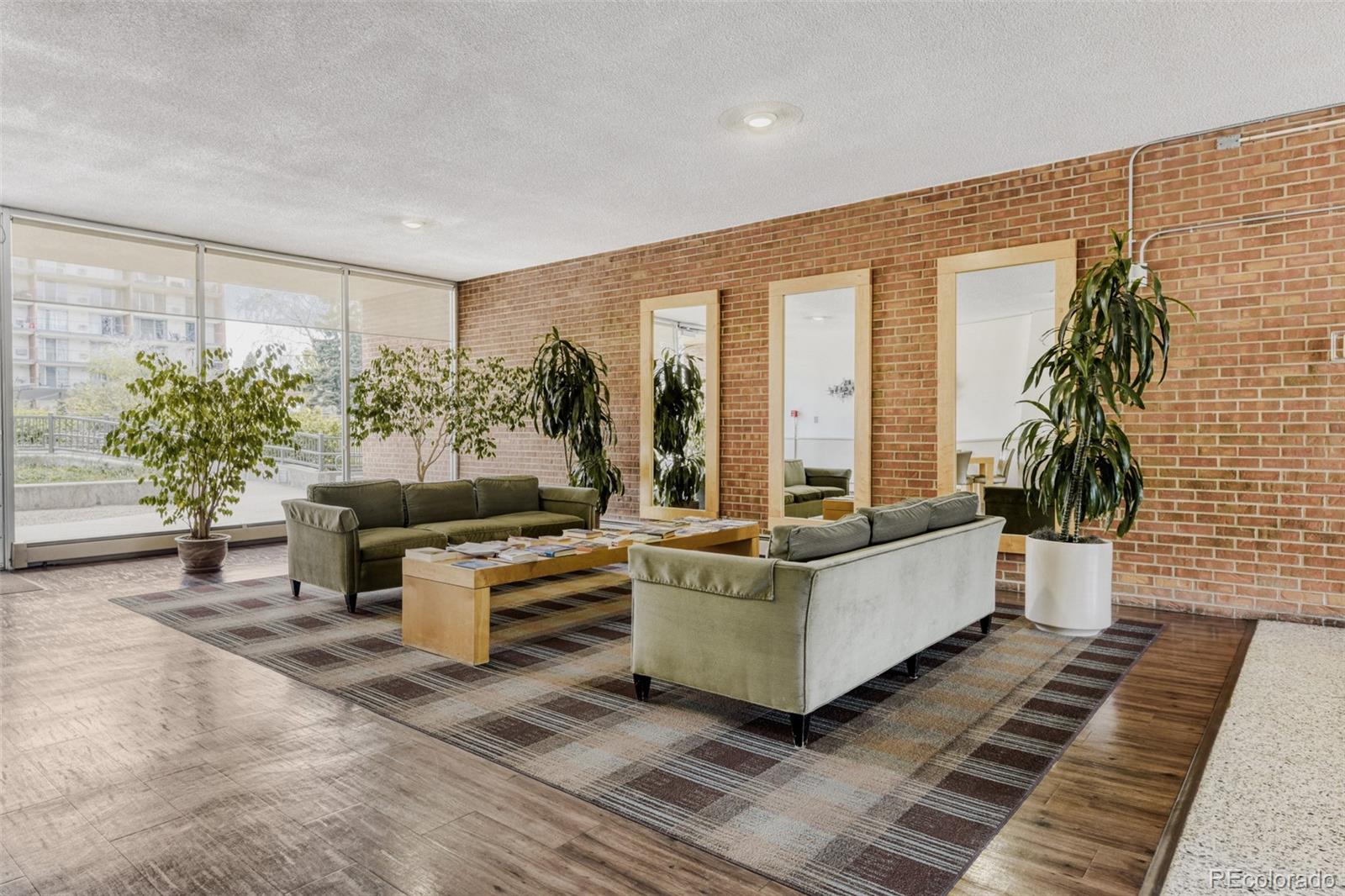 MLS Image #23 for 4800 e hale parkway,denver, Colorado