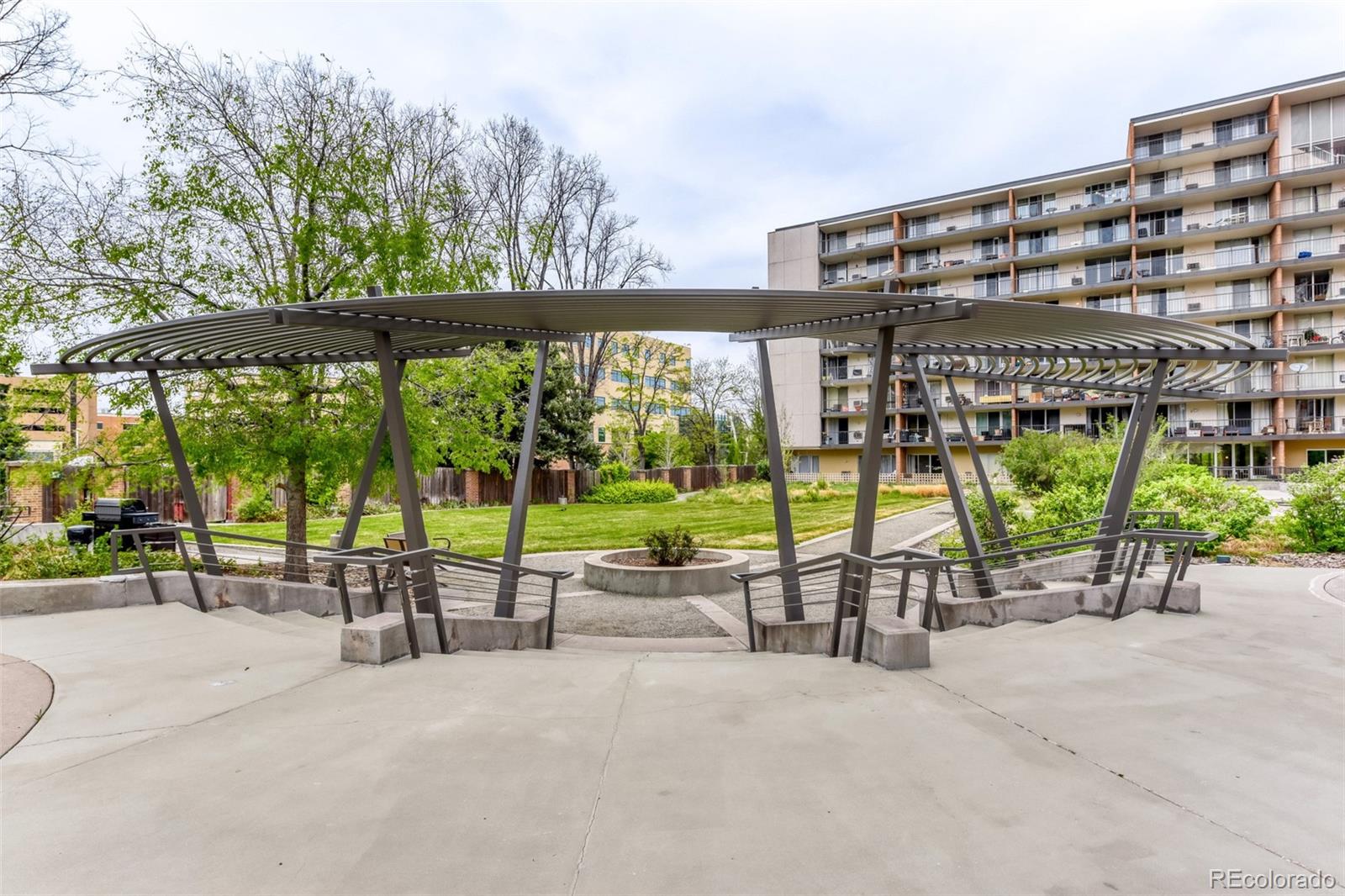 MLS Image #26 for 4800 e hale parkway,denver, Colorado