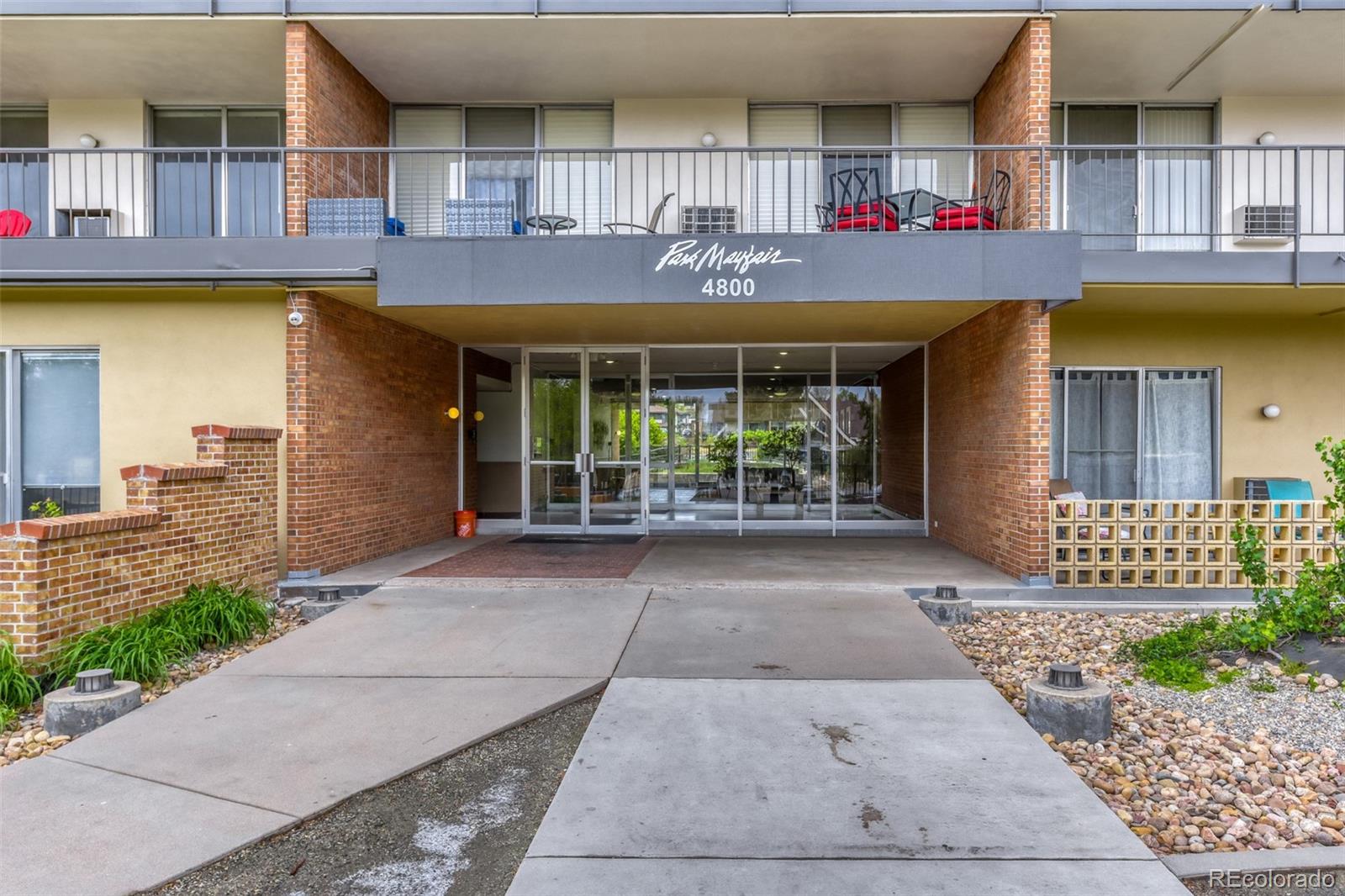 MLS Image #28 for 4800 e hale parkway,denver, Colorado