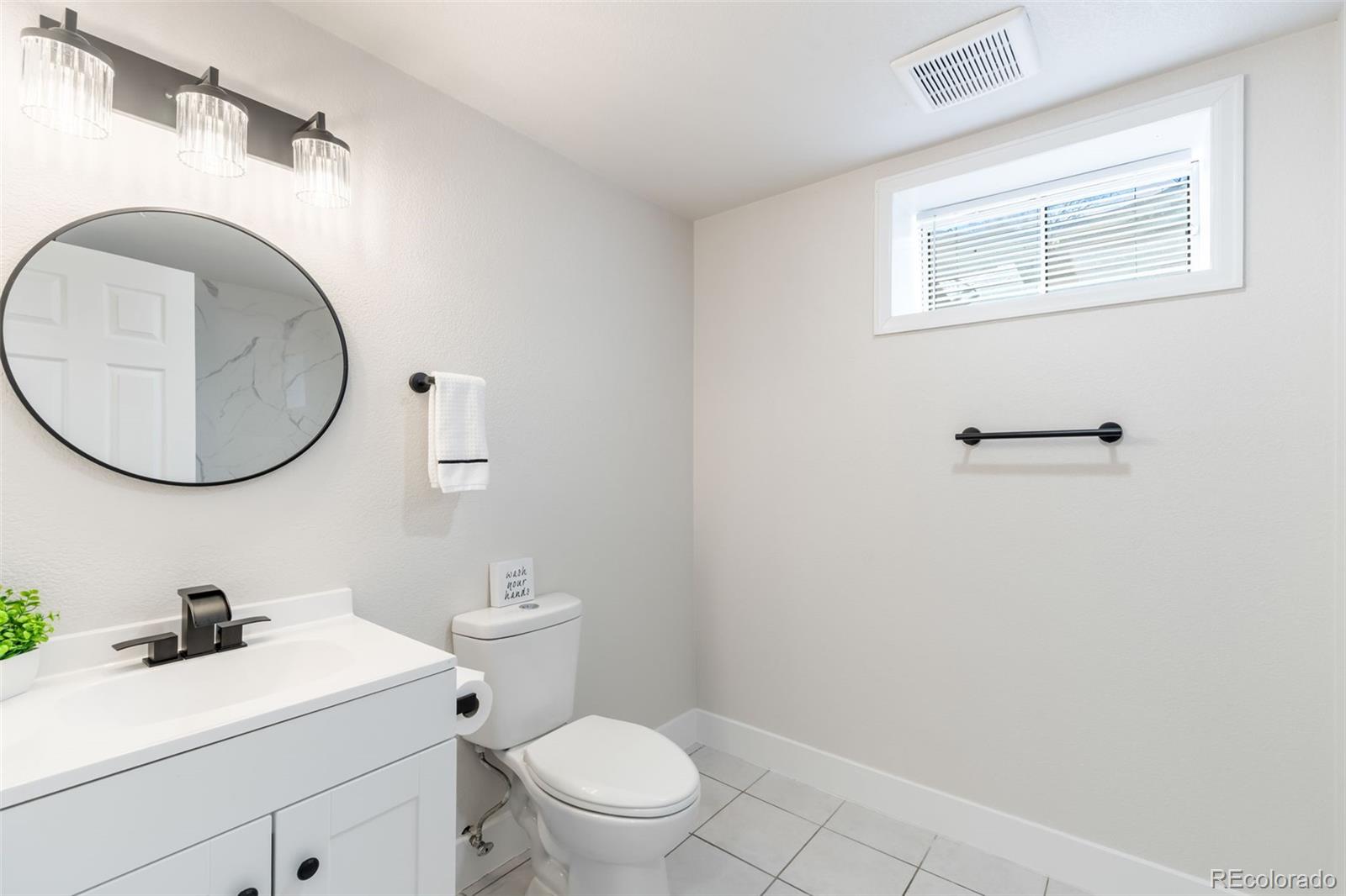 MLS Image #14 for 17836 e kansas place,aurora, Colorado