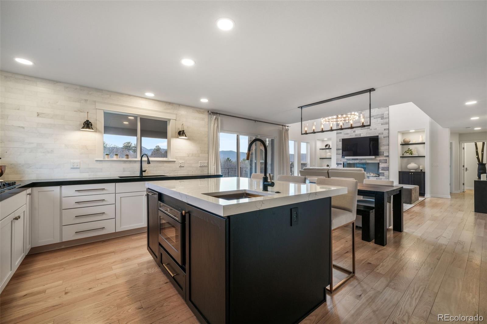 MLS Image #14 for 556  coyote willow drive,colorado springs, Colorado