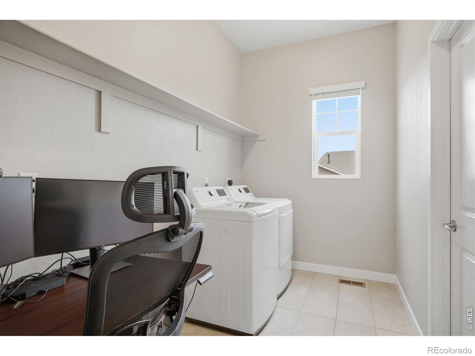 MLS Image #13 for 5118  lake trail court,firestone, Colorado