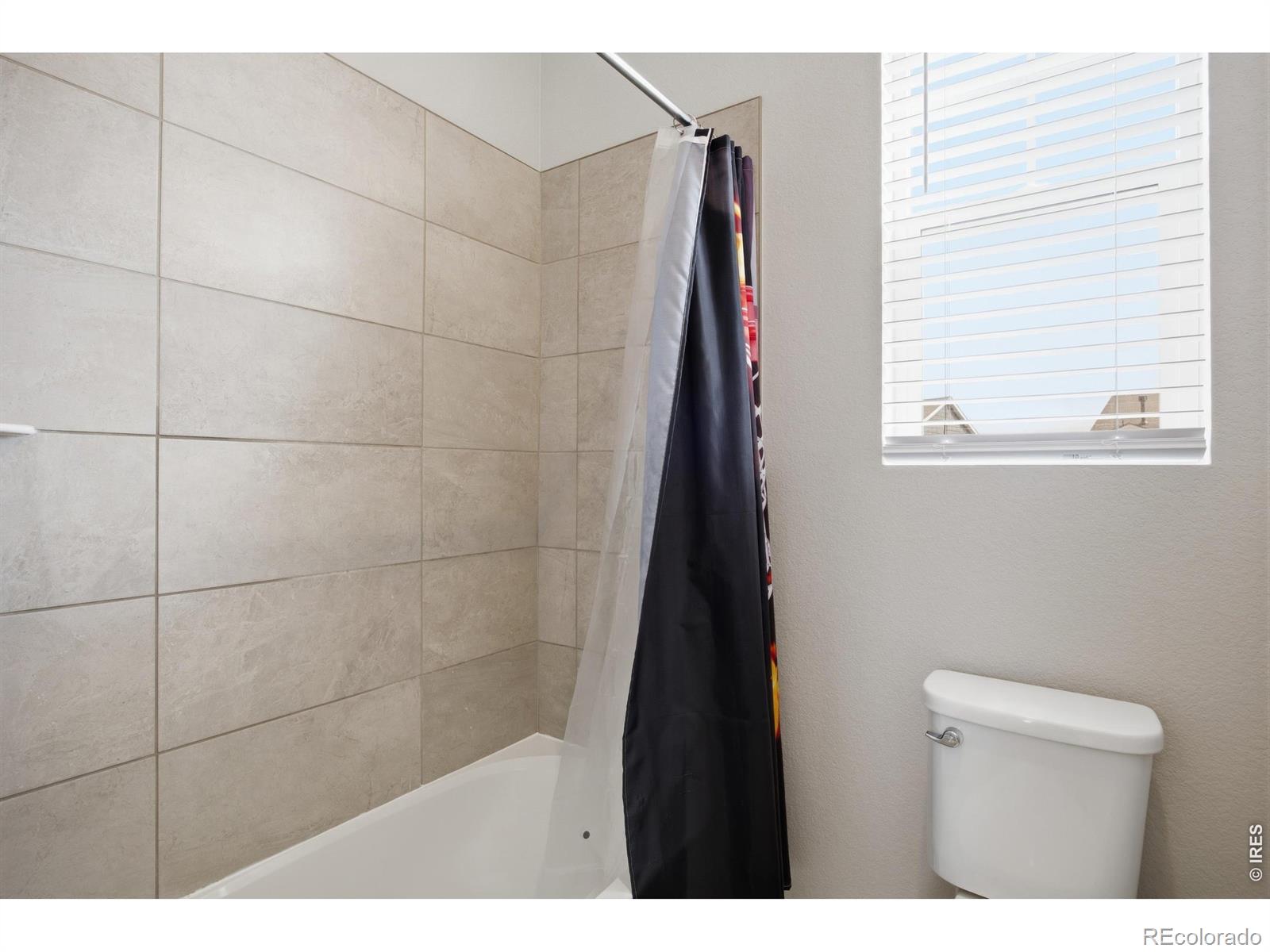 MLS Image #21 for 5118  lake trail court,firestone, Colorado