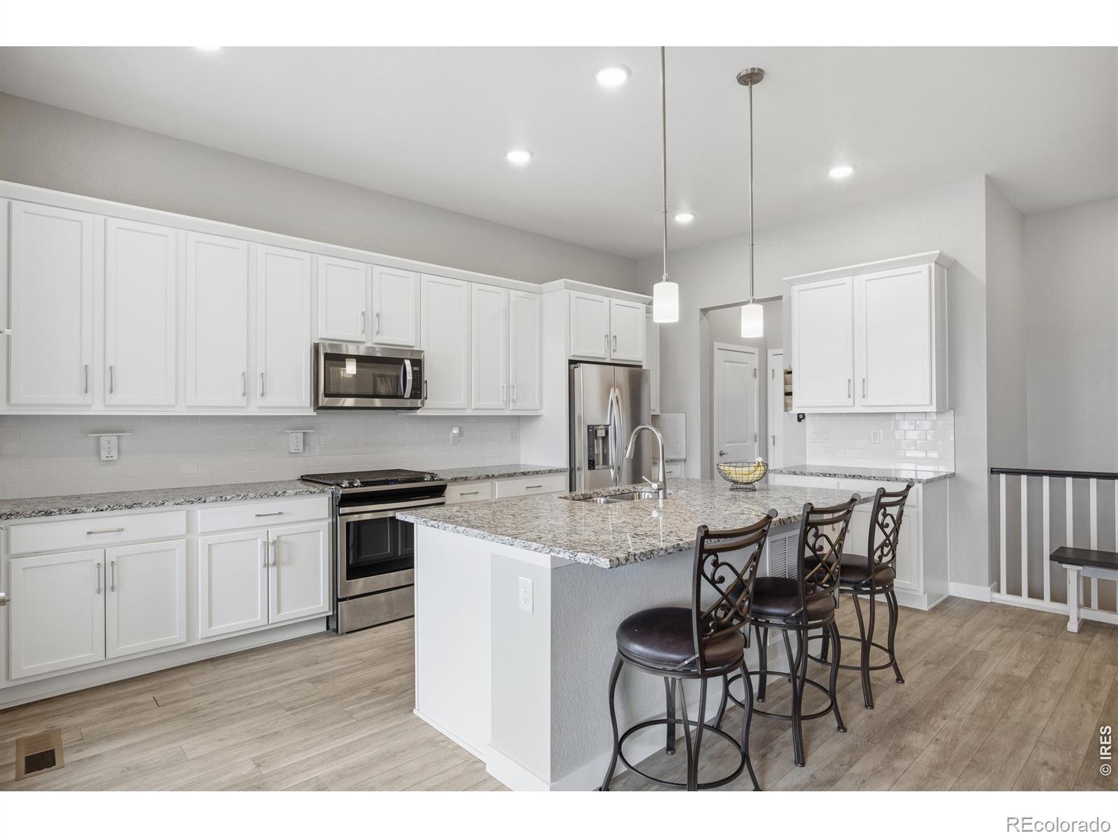 MLS Image #6 for 5118  lake trail court,firestone, Colorado