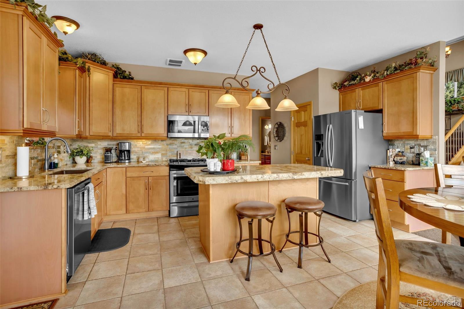 MLS Image #12 for 38  kingston drive,florissant, Colorado