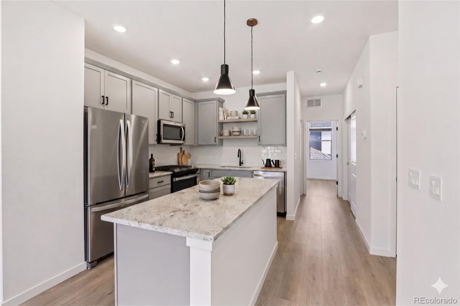 MLS Image #12 for 15339 w 68th loop ,arvada, Colorado