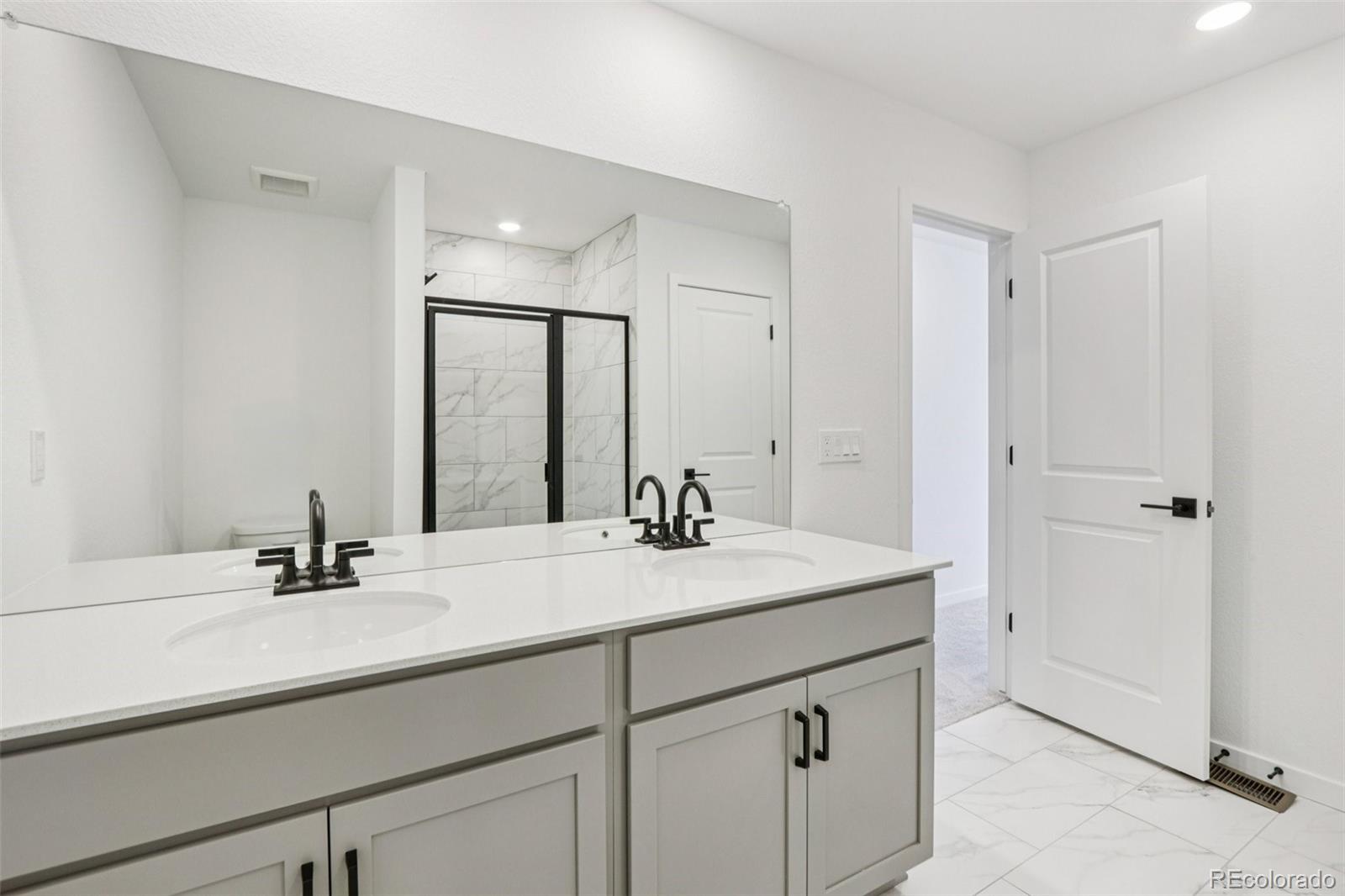 MLS Image #31 for 15339 w 68th loop ,arvada, Colorado