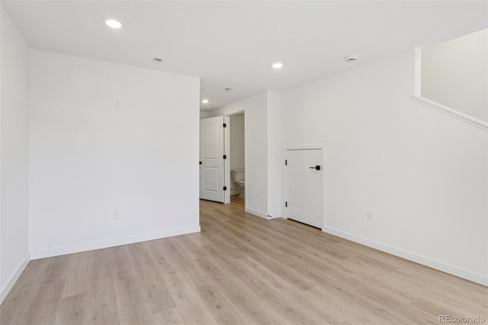MLS Image #7 for 15339 w 68th loop ,arvada, Colorado