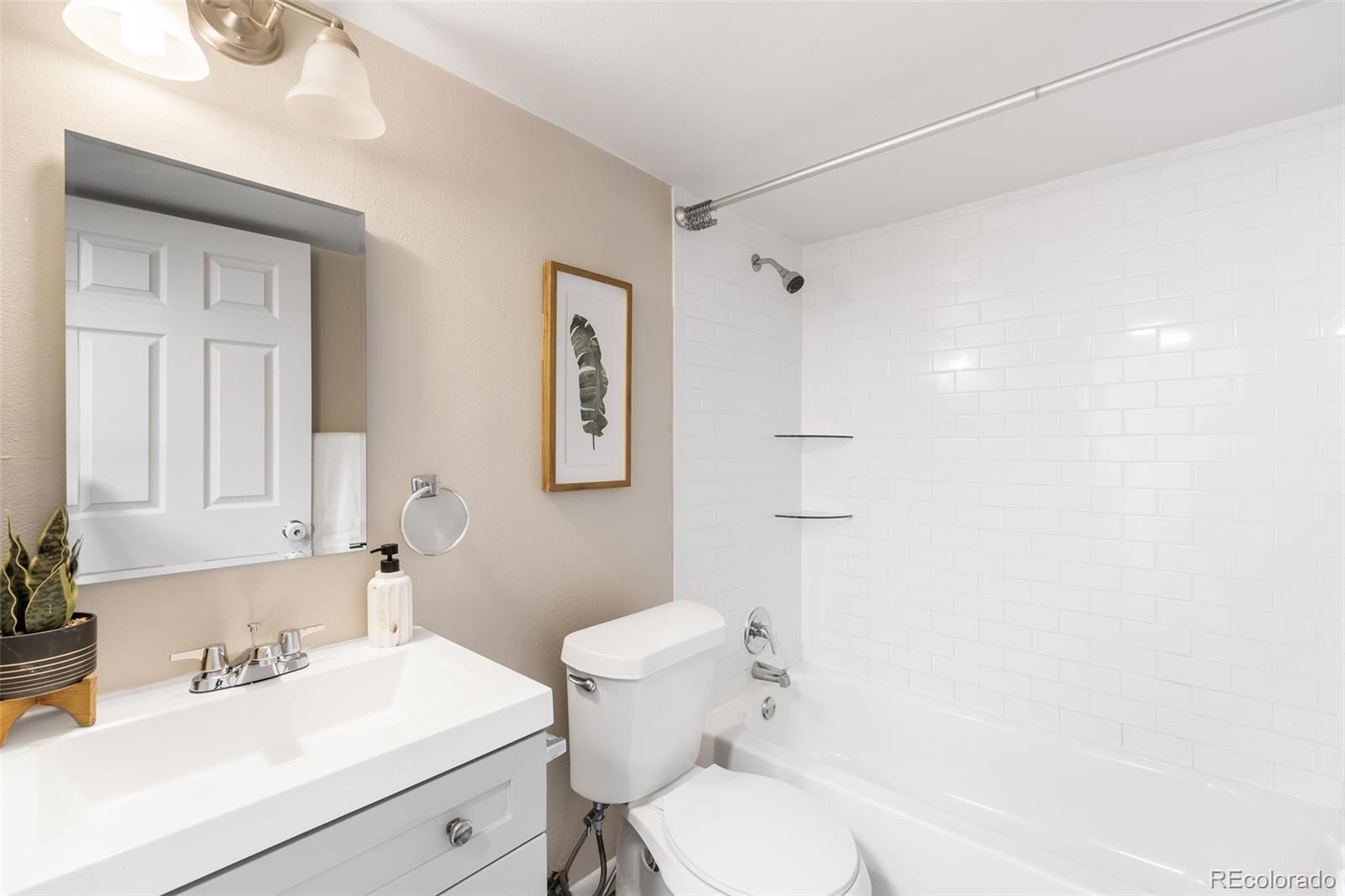 MLS Image #14 for 10040  holland court,broomfield, Colorado