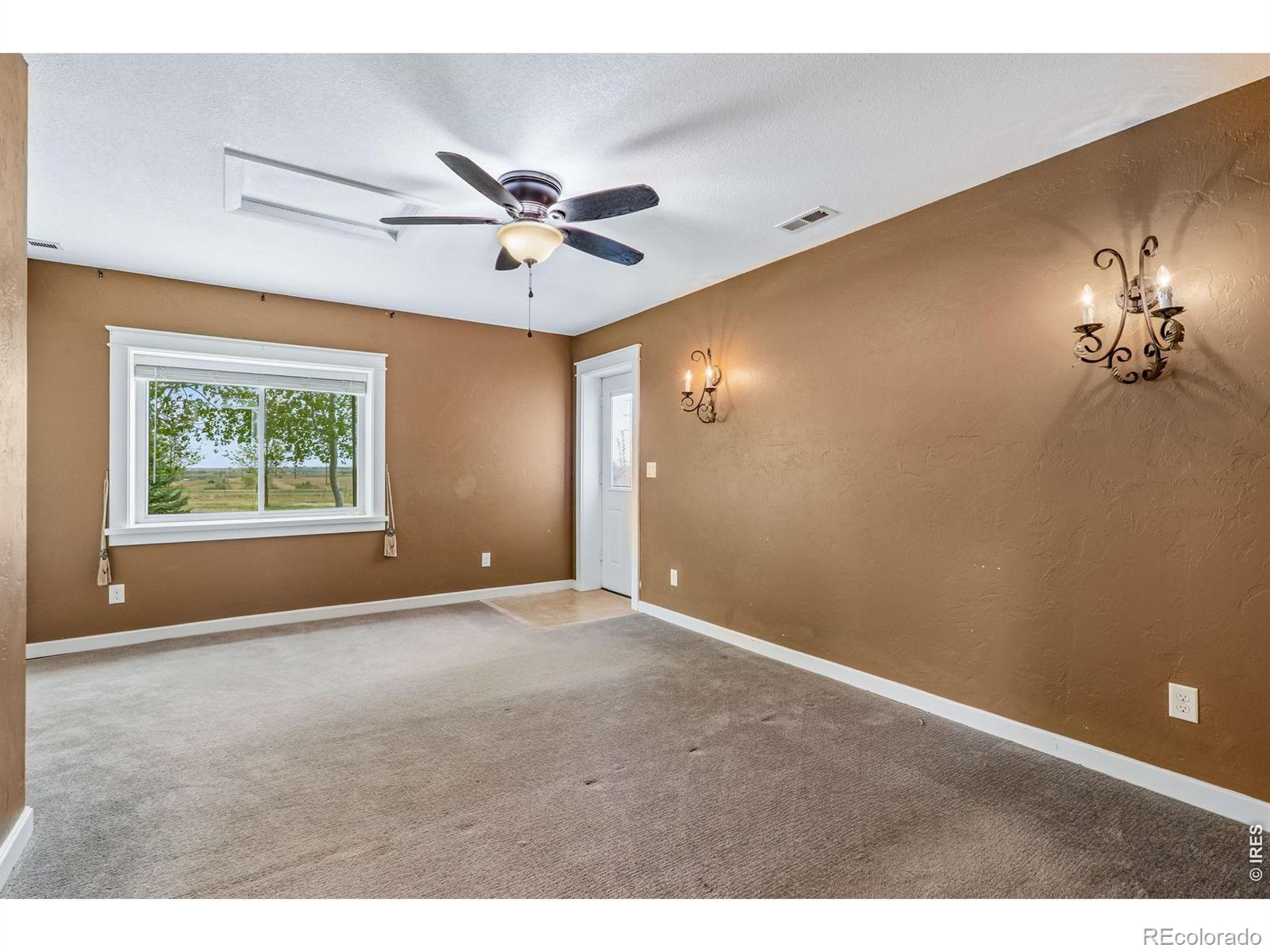 MLS Image #12 for 9139  county road 54 ,milliken, Colorado