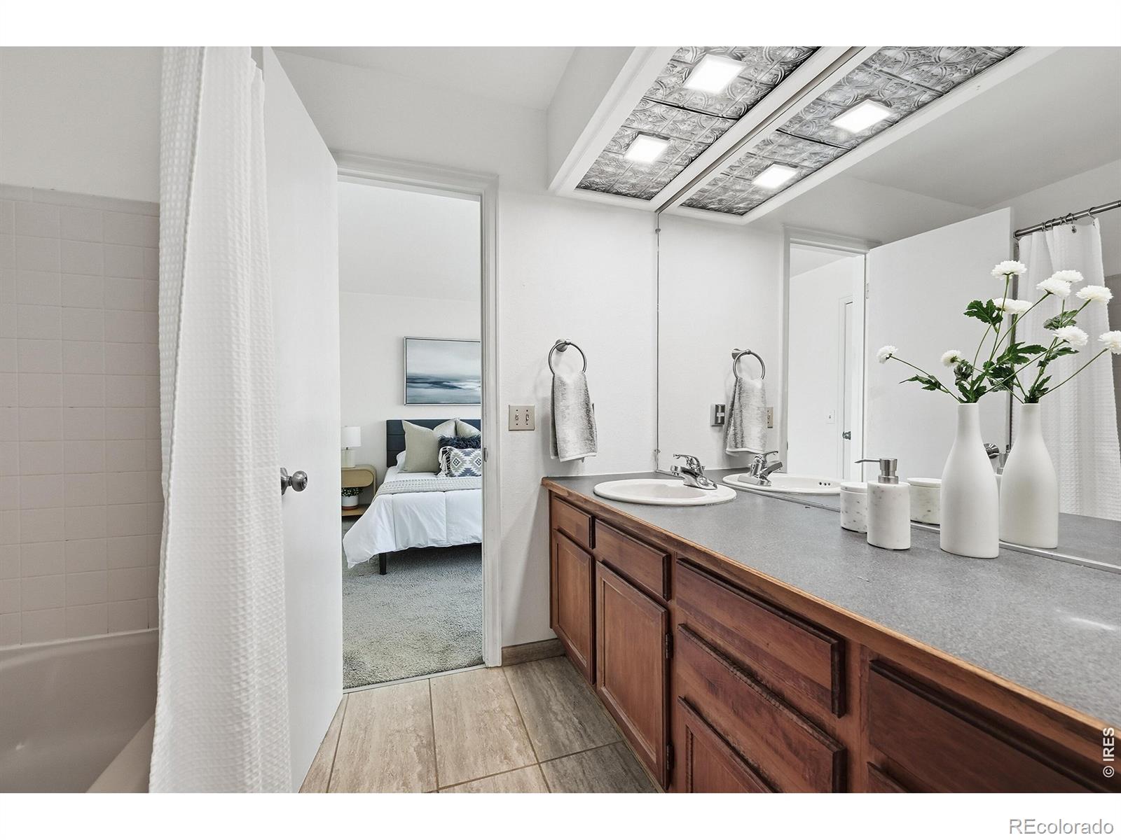 MLS Image #22 for 611 w sandbar circle,louisville, Colorado