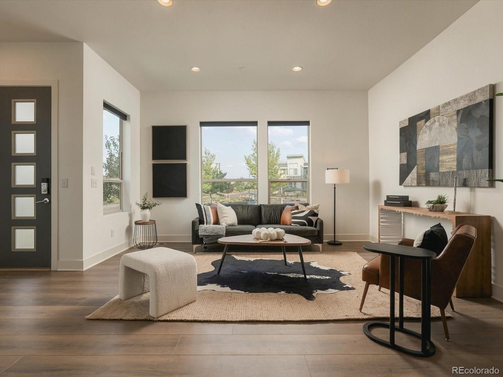 MLS Image #3 for 5547  valentia street,denver, Colorado