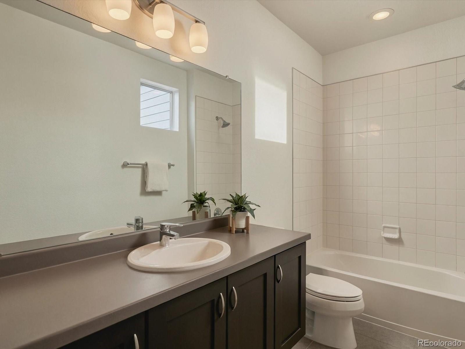 MLS Image #35 for 5547  valentia street,denver, Colorado