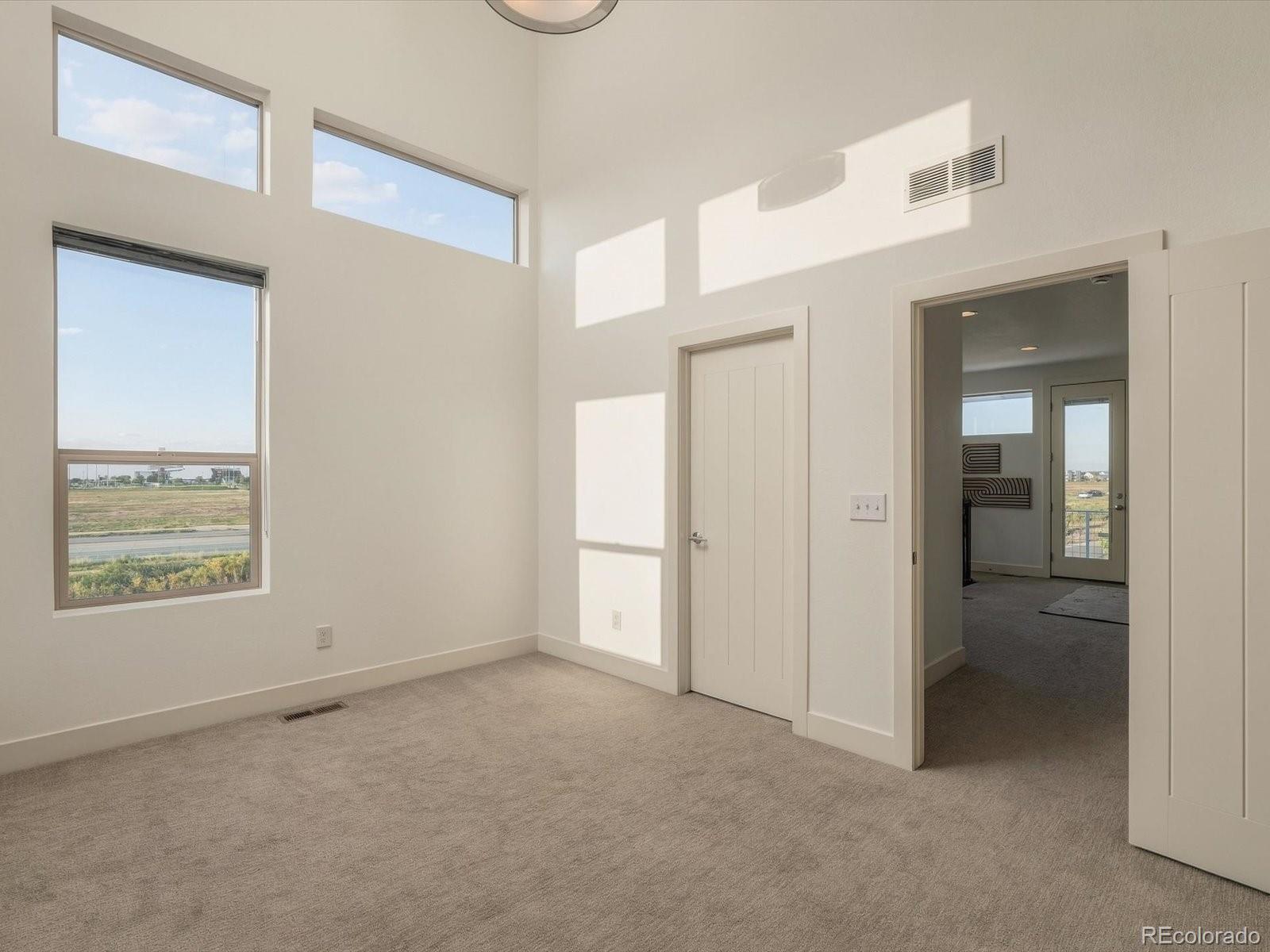 MLS Image #37 for 5547  valentia street,denver, Colorado