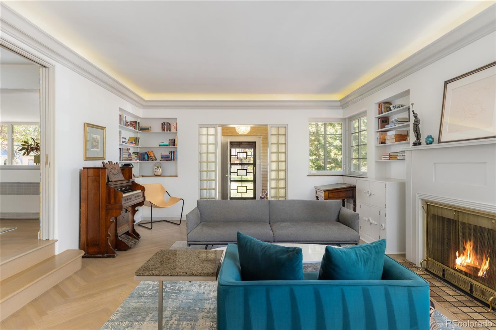 MLS Image #11 for 5700 e 17th avenue parkway,denver, Colorado