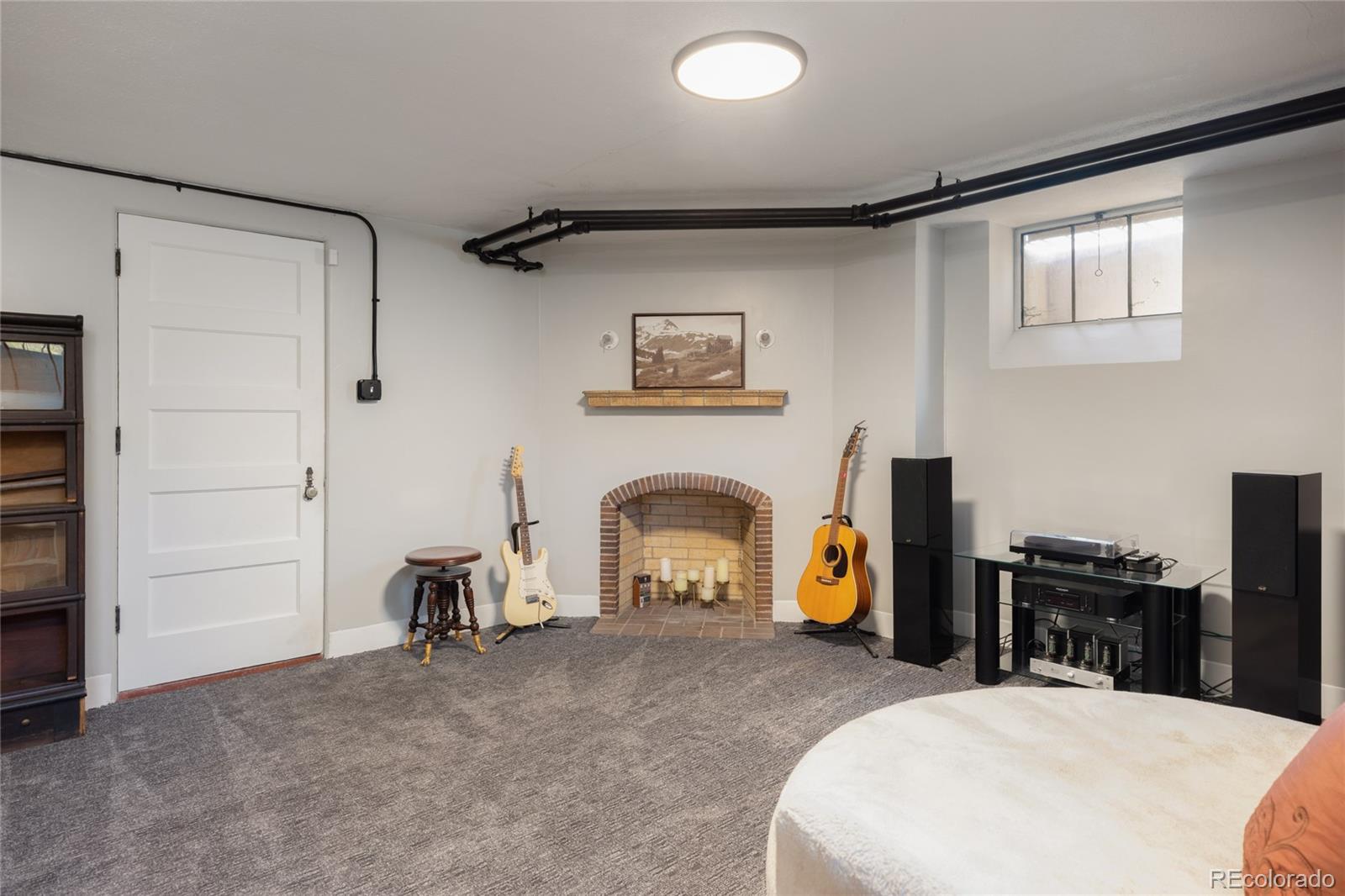 MLS Image #35 for 5700 e 17th avenue parkway,denver, Colorado