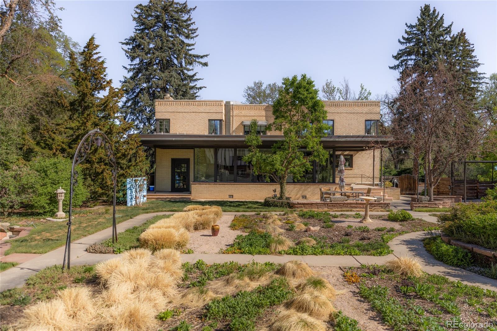 MLS Image #38 for 5700 e 17th avenue parkway,denver, Colorado