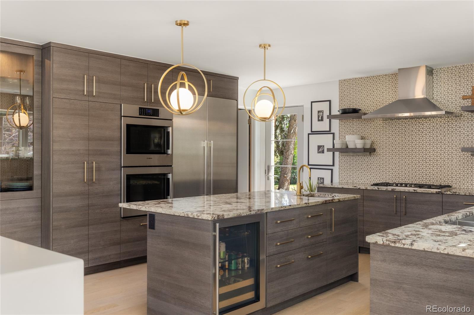 MLS Image #6 for 5700 e 17th avenue parkway,denver, Colorado