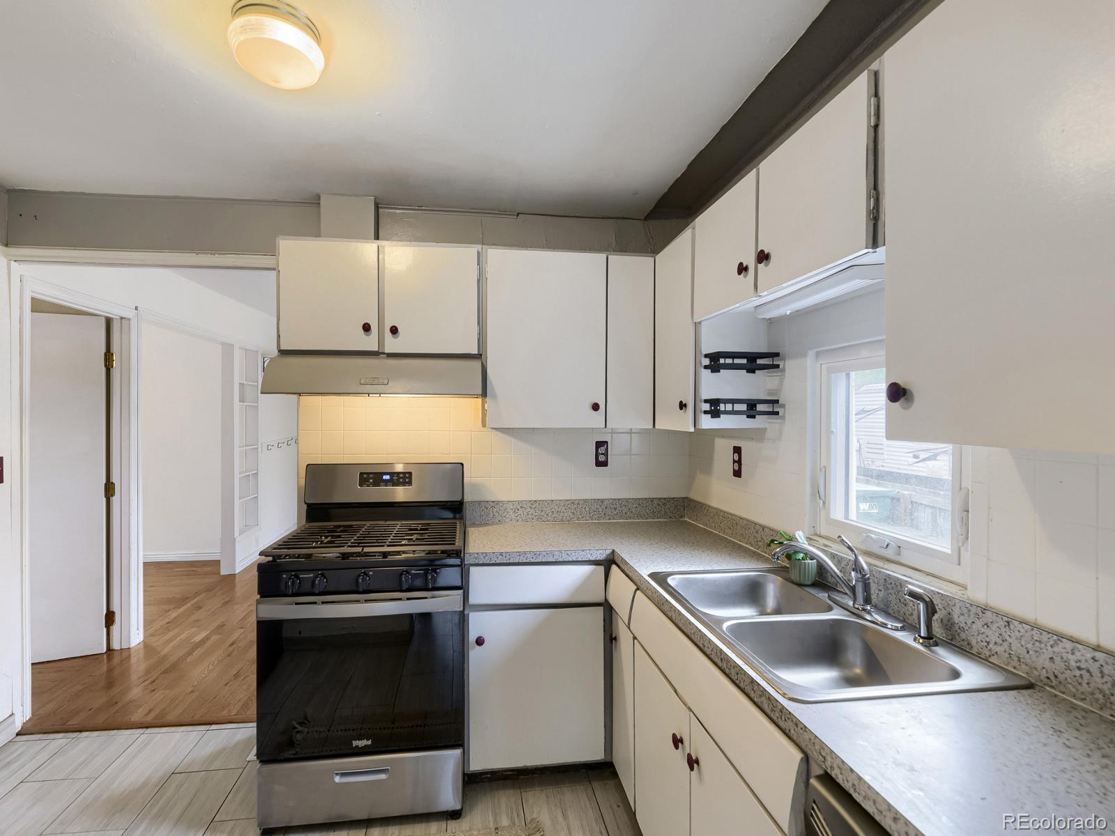 MLS Image #11 for 11916 w 13th avenue,lakewood, Colorado