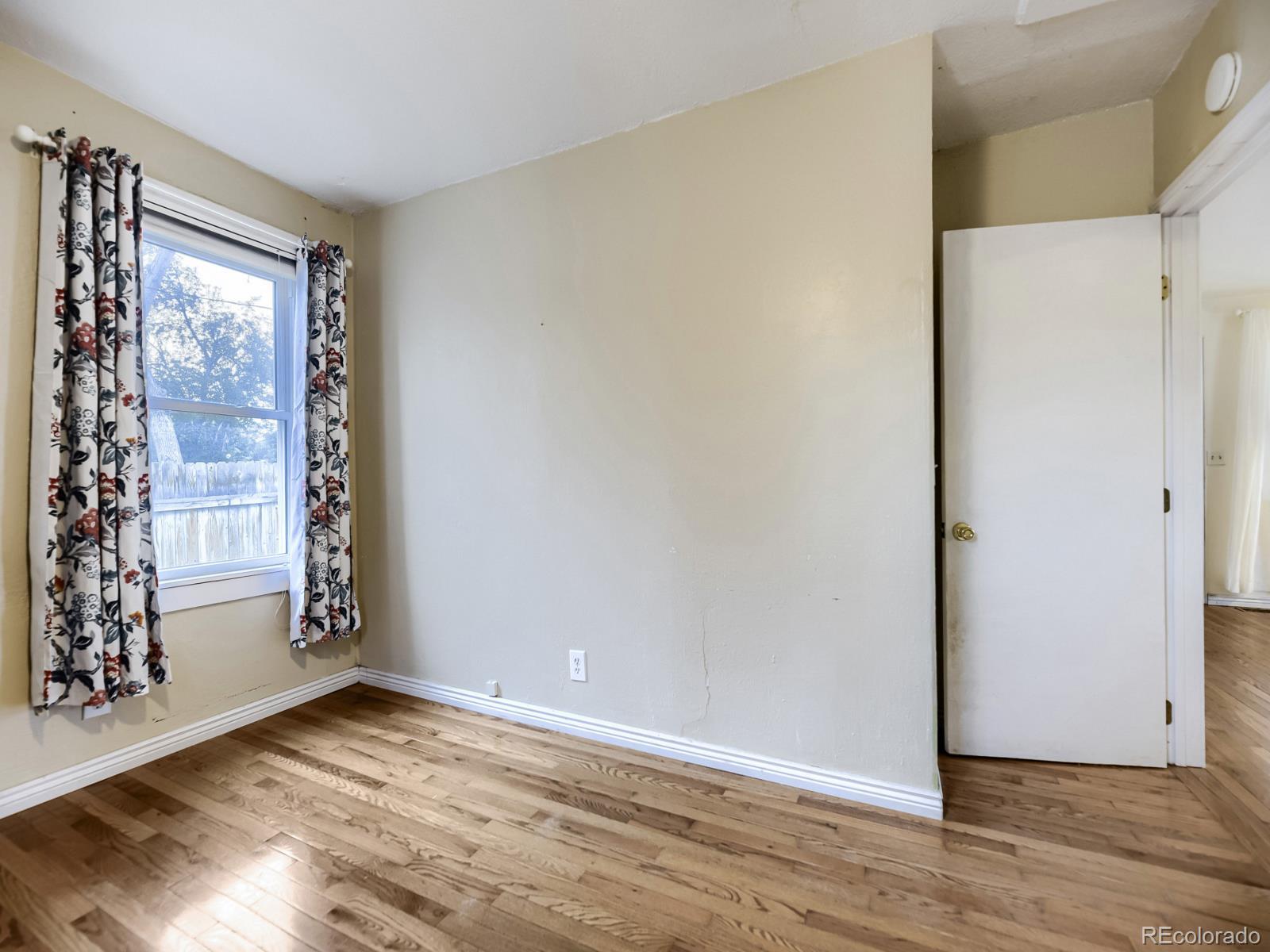 MLS Image #16 for 11916 w 13th avenue,lakewood, Colorado