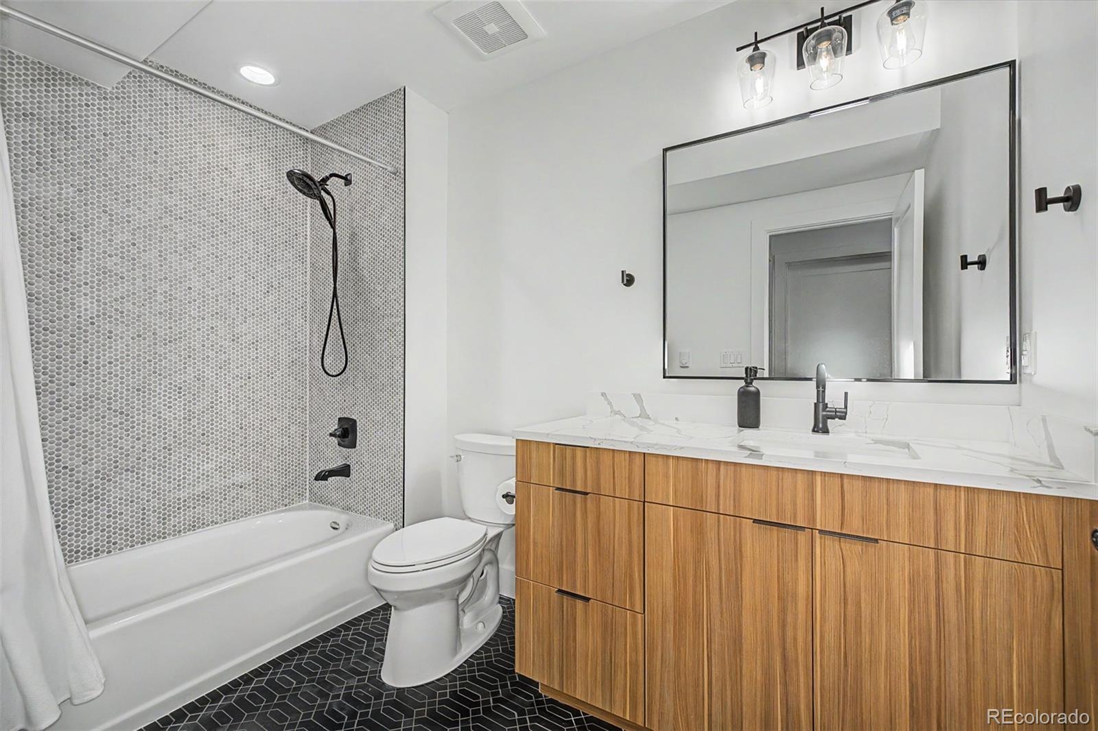 MLS Image #39 for 2394  julian street,denver, Colorado