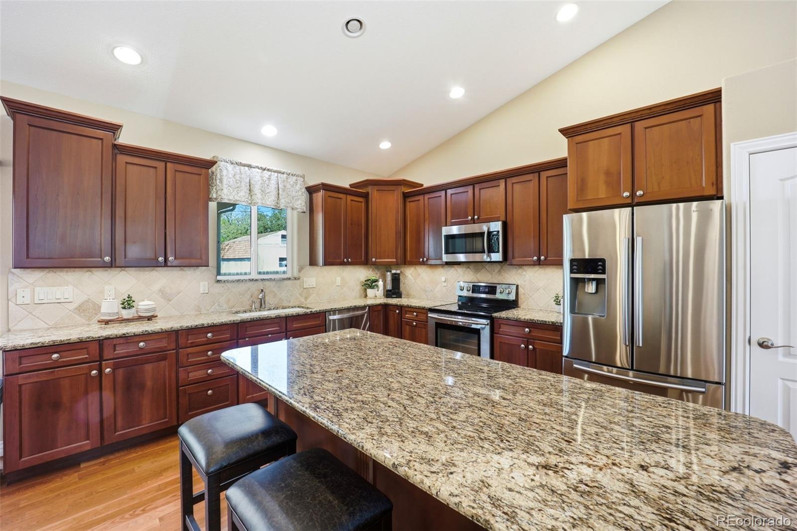 MLS Image #6 for 1175 s balsam street,lakewood, Colorado