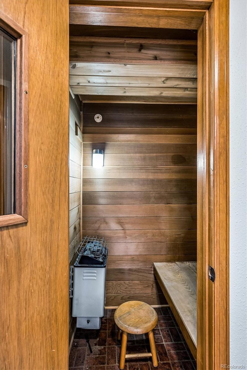 MLS Image #27 for 1585  krameria street,denver, Colorado