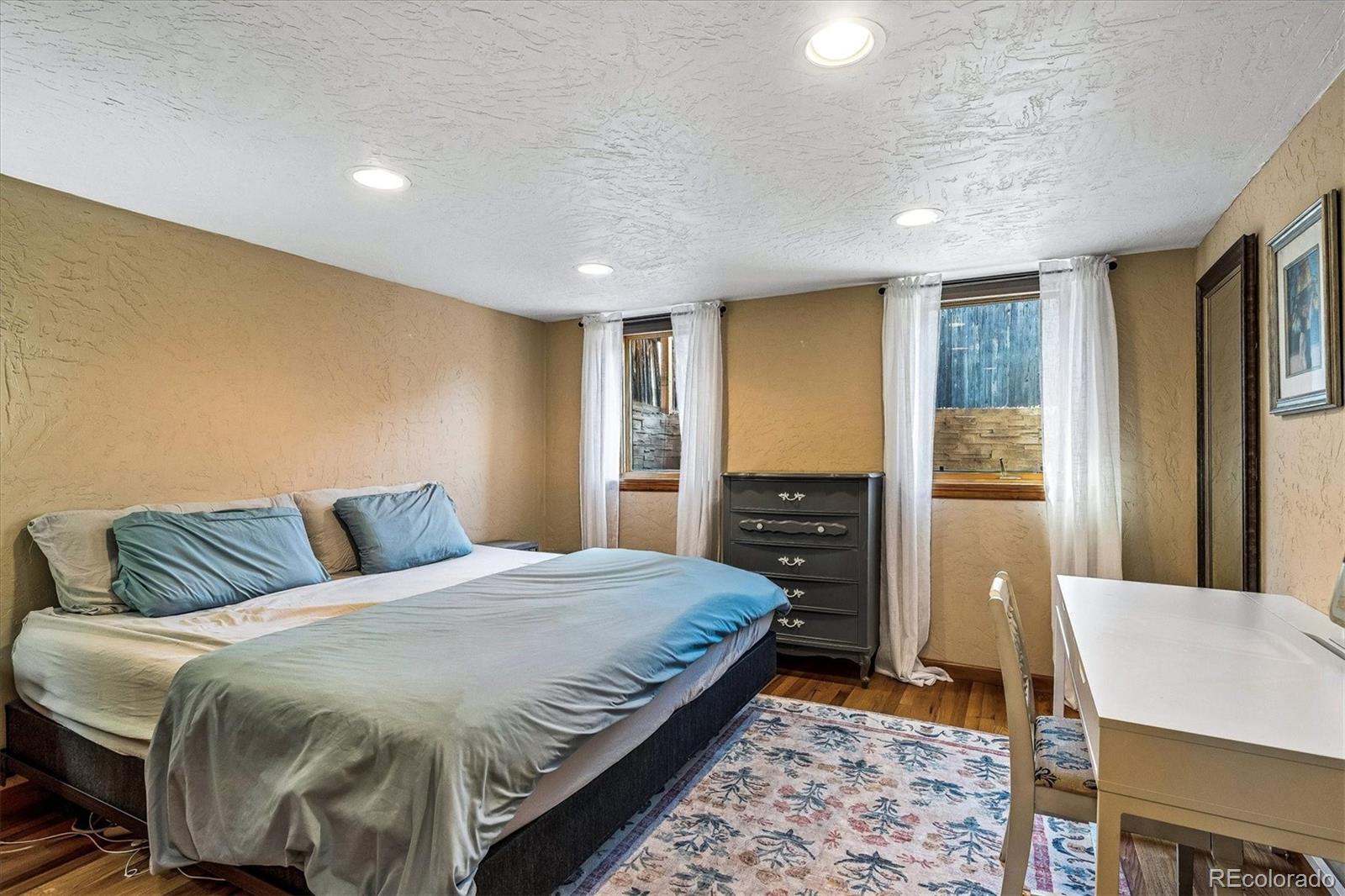 MLS Image #29 for 1585  krameria street,denver, Colorado