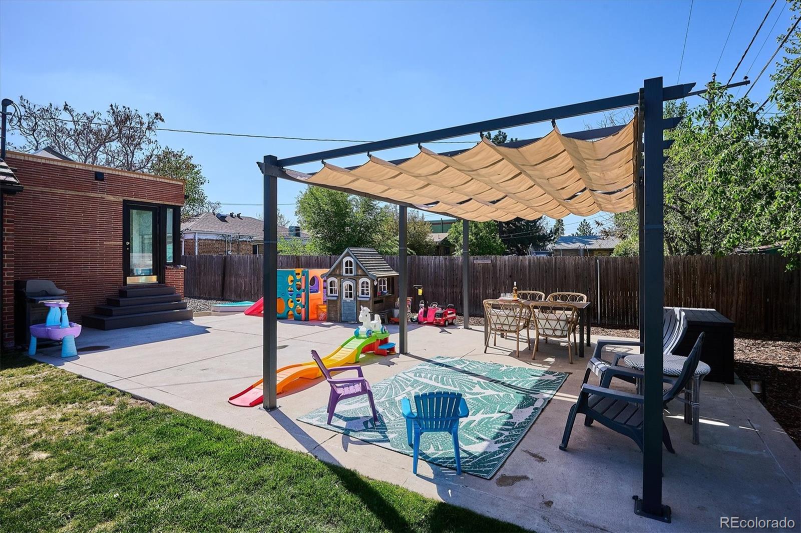MLS Image #30 for 1585  krameria street,denver, Colorado