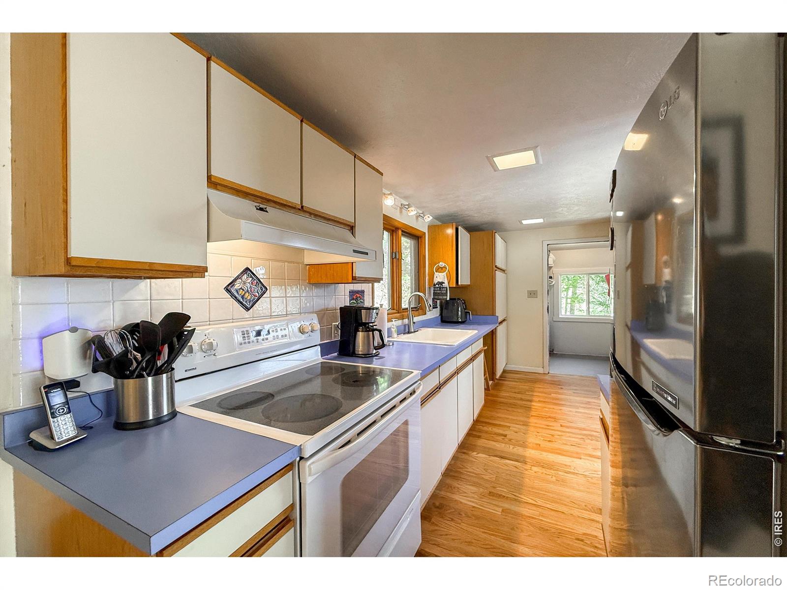 MLS Image #15 for 3148  riverside drive,lyons, Colorado
