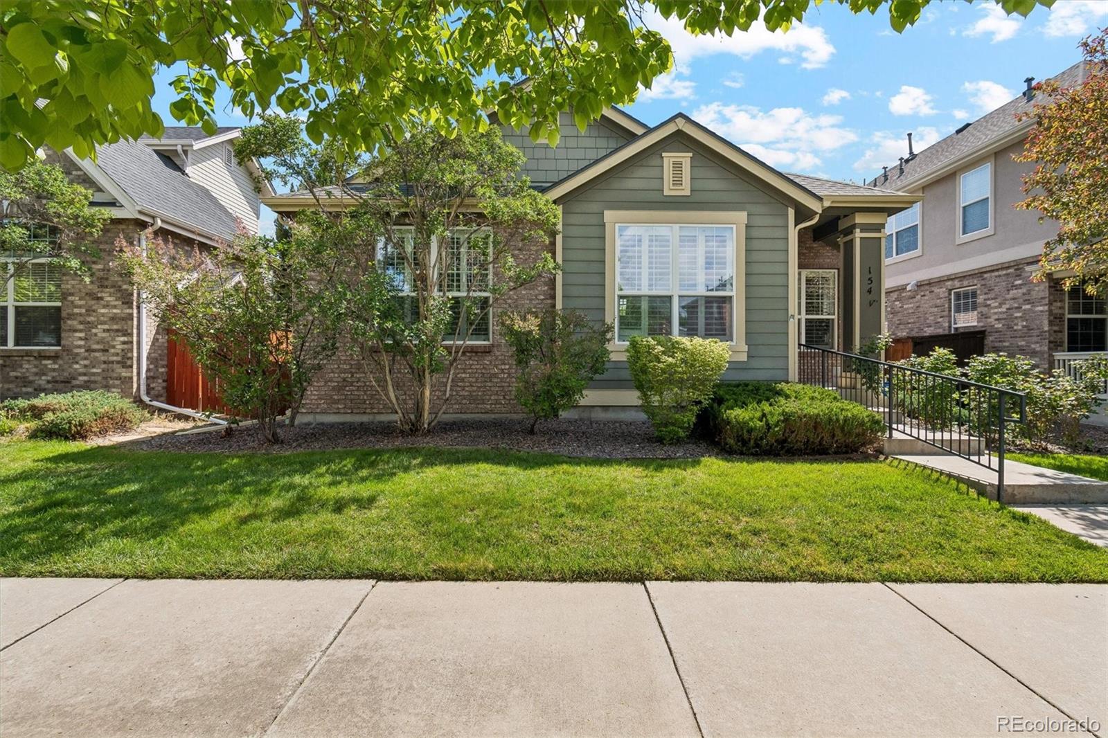 MLS Image #0 for 154  oneida court,denver, Colorado
