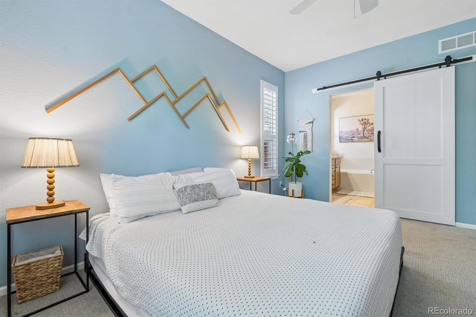 MLS Image #15 for 154  oneida court,denver, Colorado