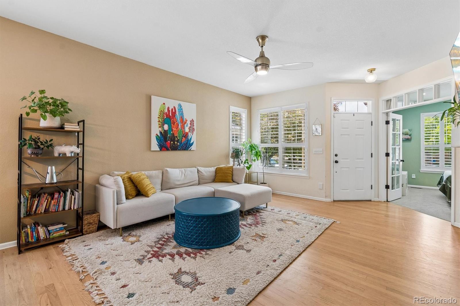 MLS Image #4 for 154  oneida court,denver, Colorado