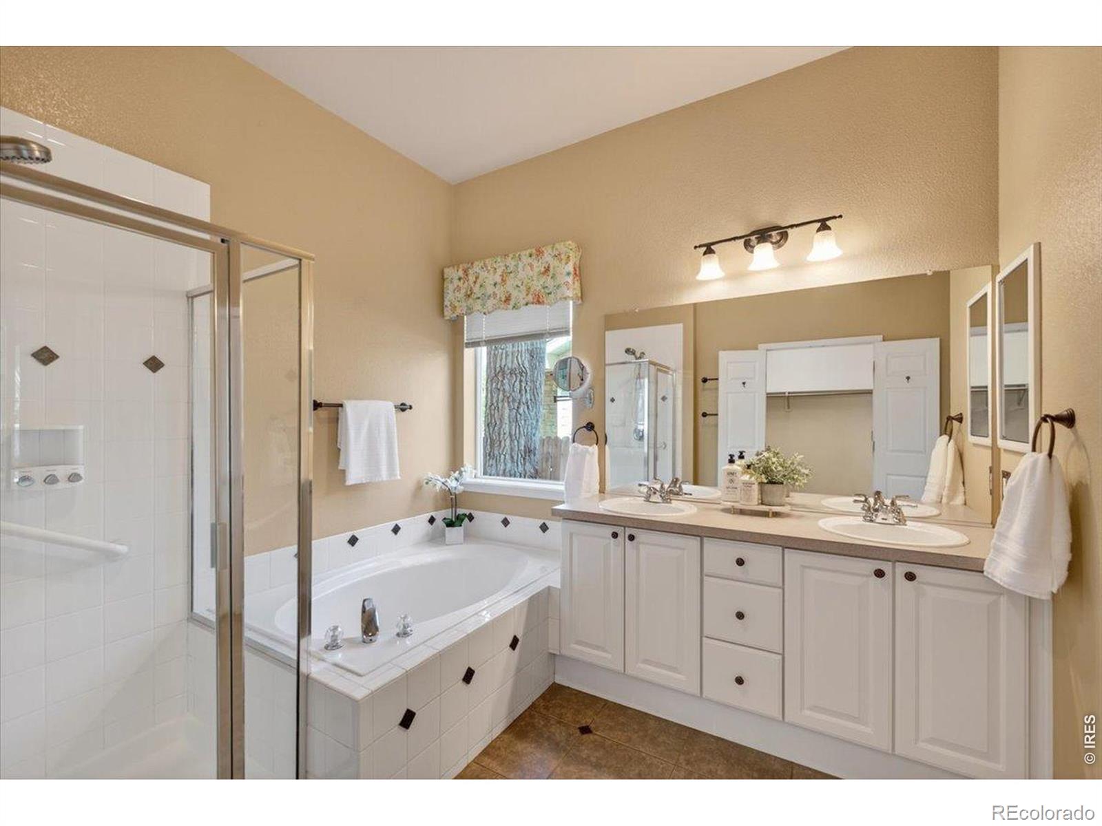 MLS Image #15 for 810  megan court,longmont, Colorado