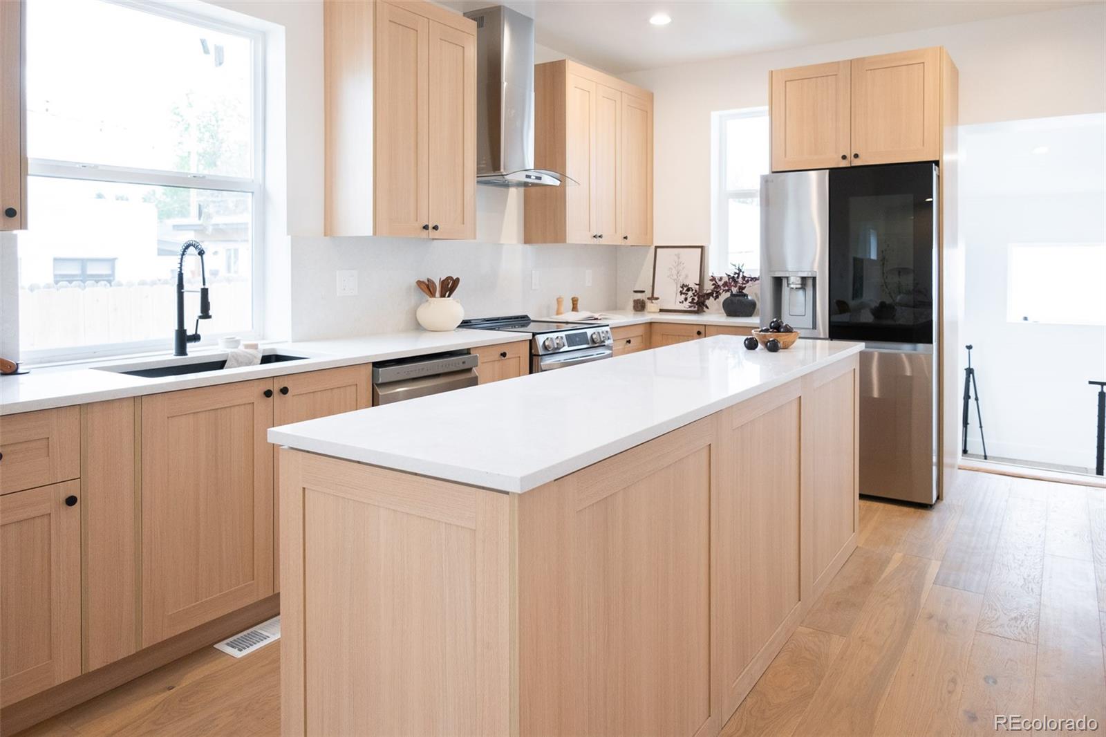 MLS Image #16 for 4027  navajo street,denver, Colorado