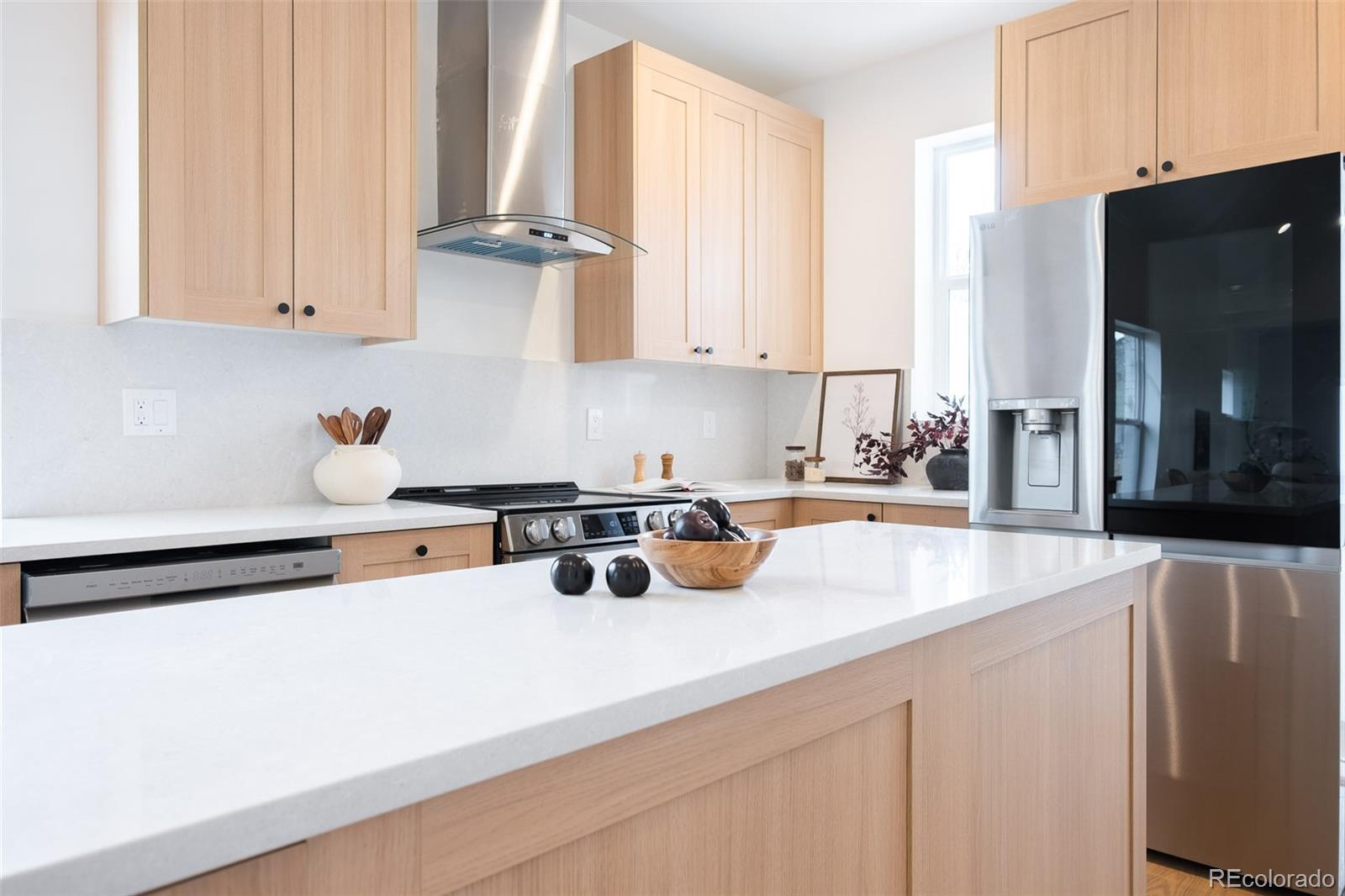 MLS Image #19 for 4027  navajo street,denver, Colorado