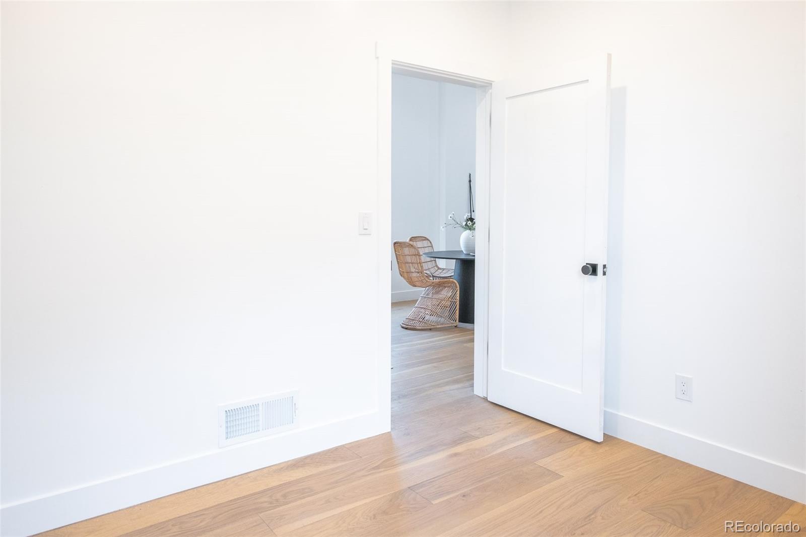 MLS Image #27 for 4027  navajo street,denver, Colorado