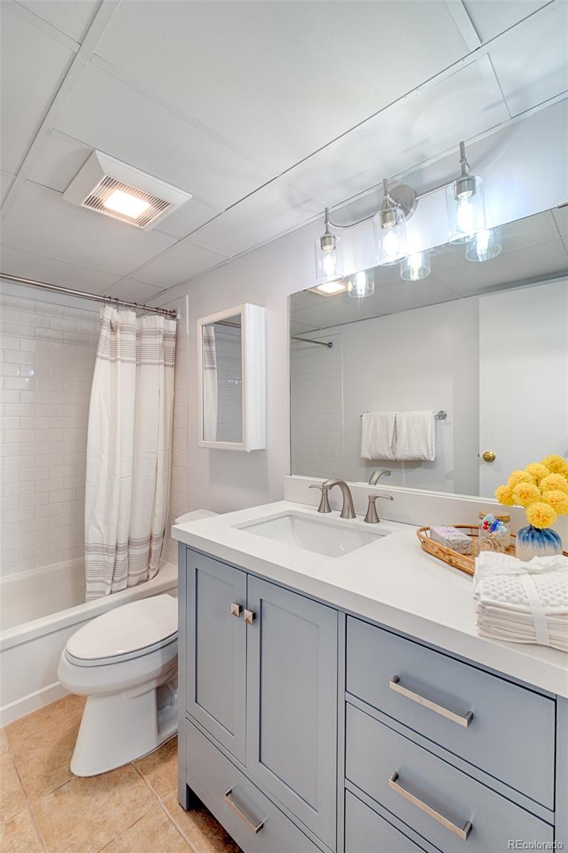 MLS Image #12 for 2225  buchtel boulevard,denver, Colorado