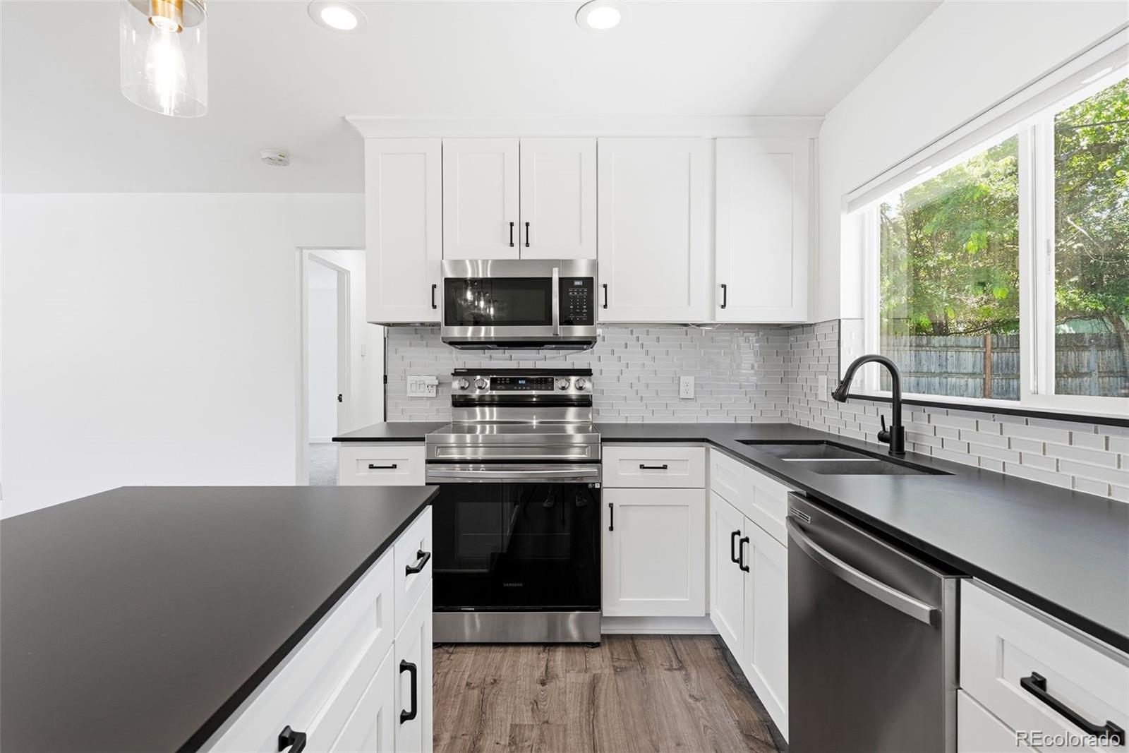 MLS Image #23 for 2815 s glencoe street,denver, Colorado