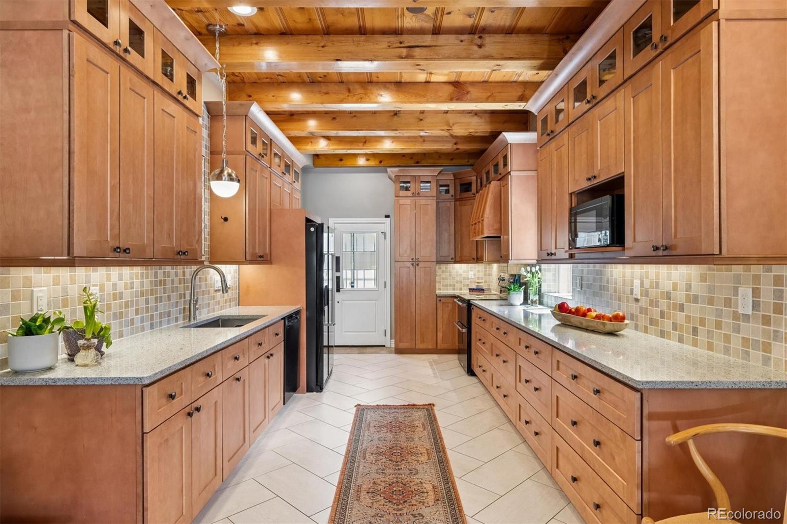 MLS Image #11 for 730  ivanhoe street,denver, Colorado