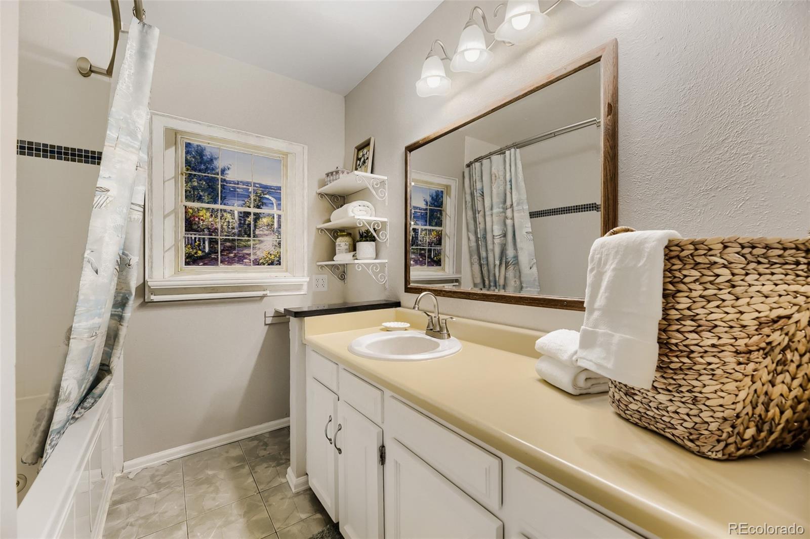 MLS Image #16 for 14990 e tufts place,aurora, Colorado